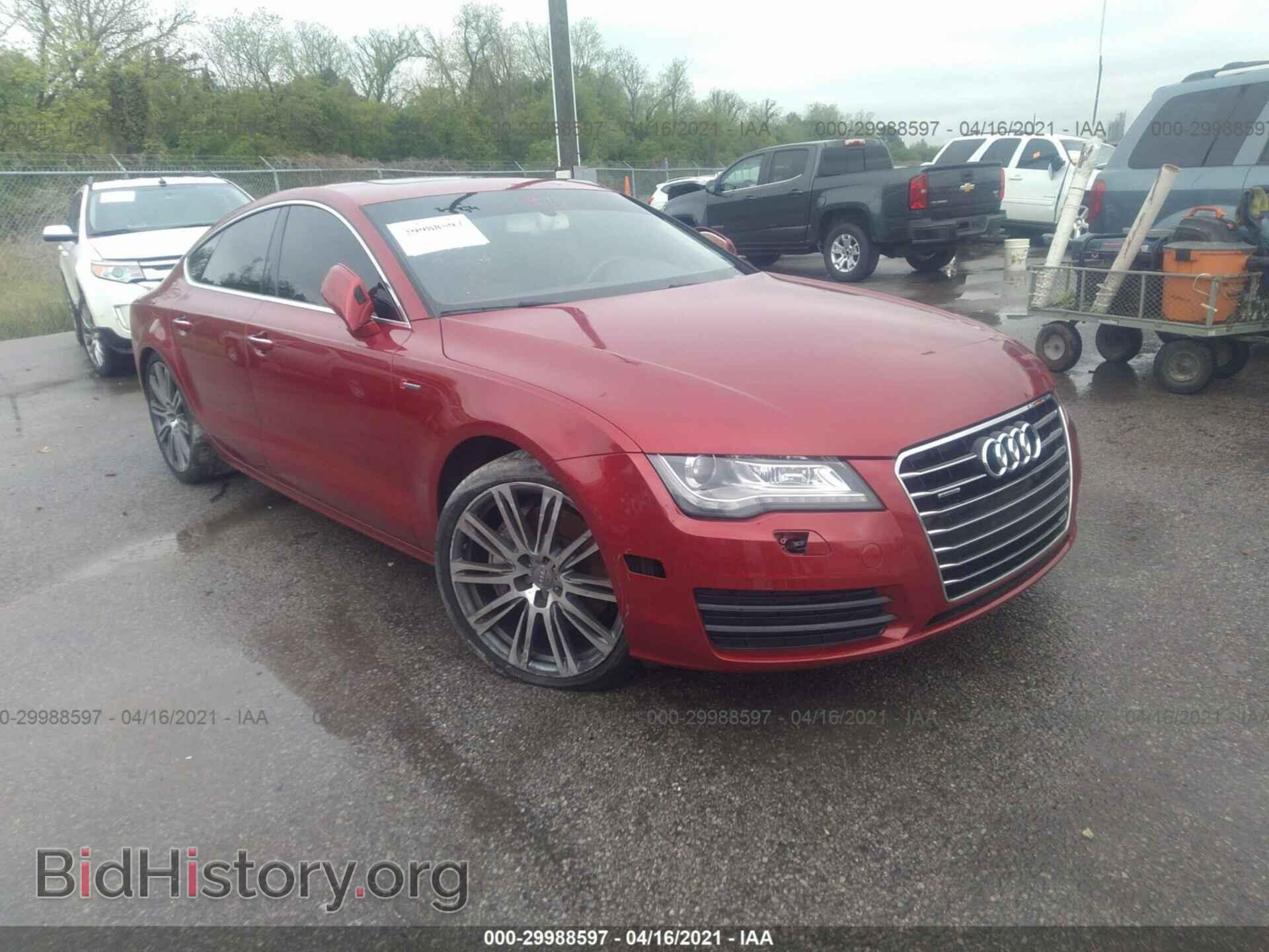 Photo WAUYGAFC3DN031996 - AUDI A7 2013