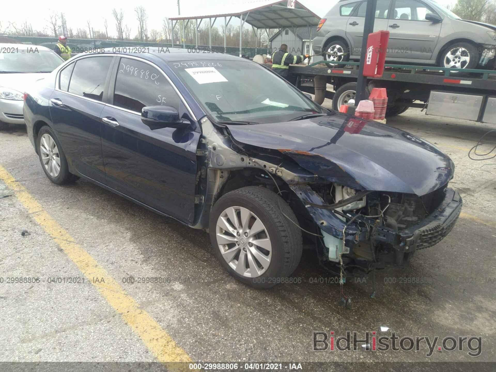 Photo 1HGCR2F75DA278560 - HONDA ACCORD SDN 2013