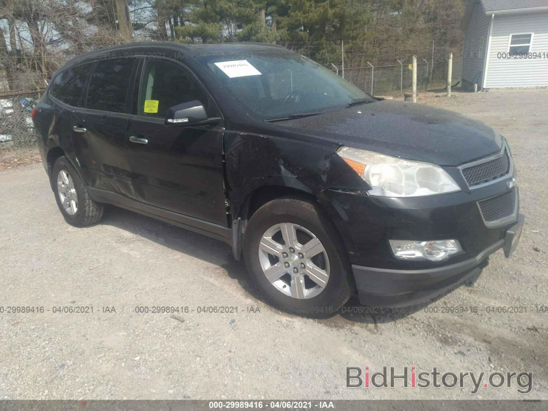 Photo 1GNKVGED9BJ136646 - CHEVROLET TRAVERSE 2011