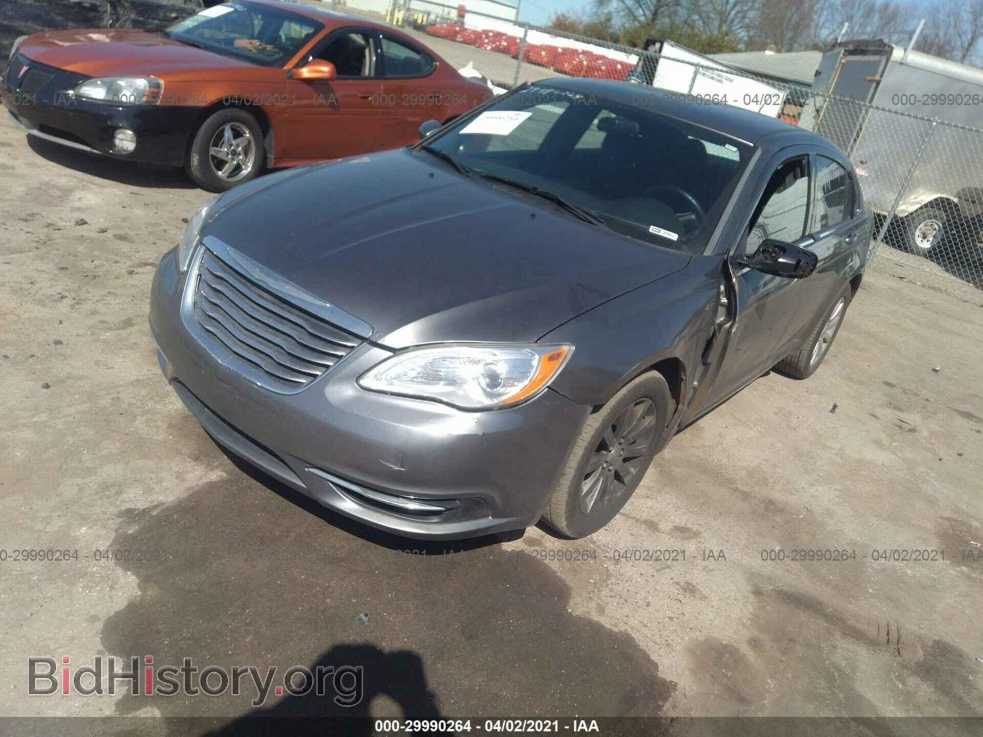 2012 CHRYSLER 200 - VIN: 1C3CCBBB3CN181699 - Фото 2