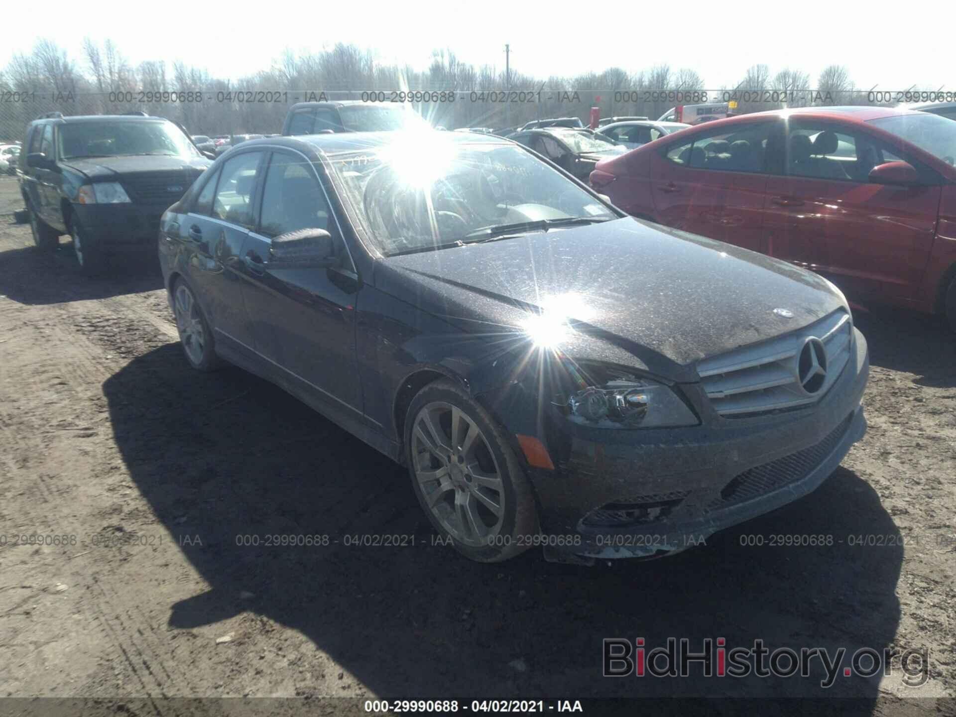 Photo WDDGF5EB3BF656753 - MERCEDES-BENZ C-CLASS 2011