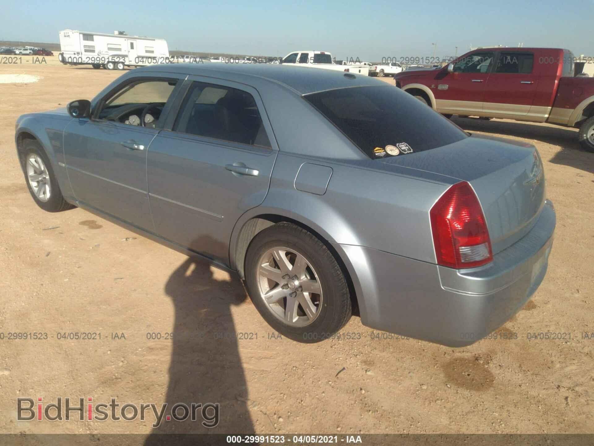 2006 CHRYSLER 300 - VIN: 2C3KA53G16H309738 - Фото 3