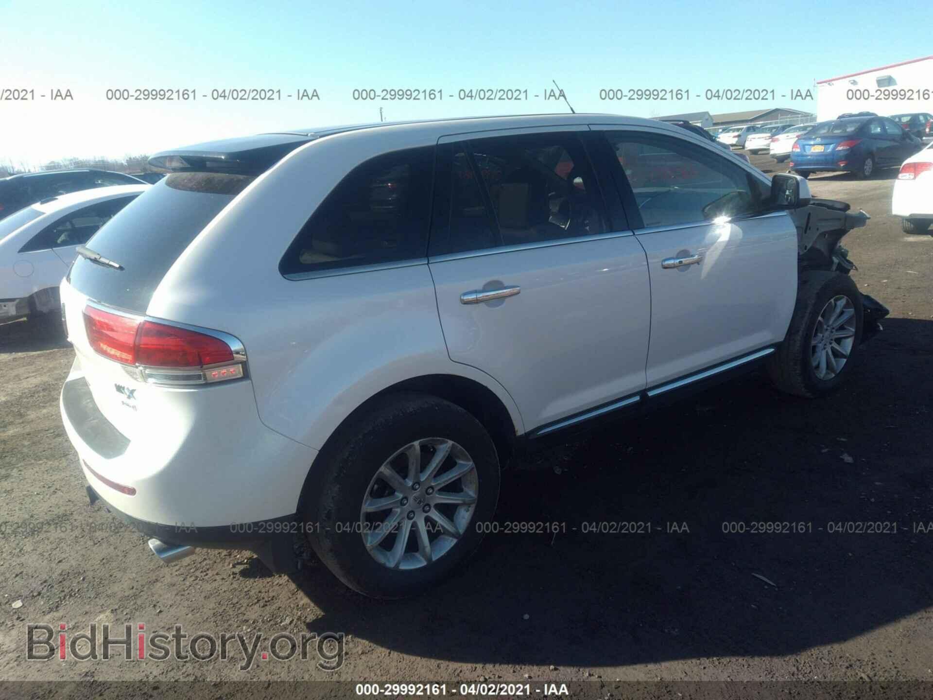 2011 LINCOLN MKX - VIN: 2LMDJ8JK7BBJ06377 - Фото 4