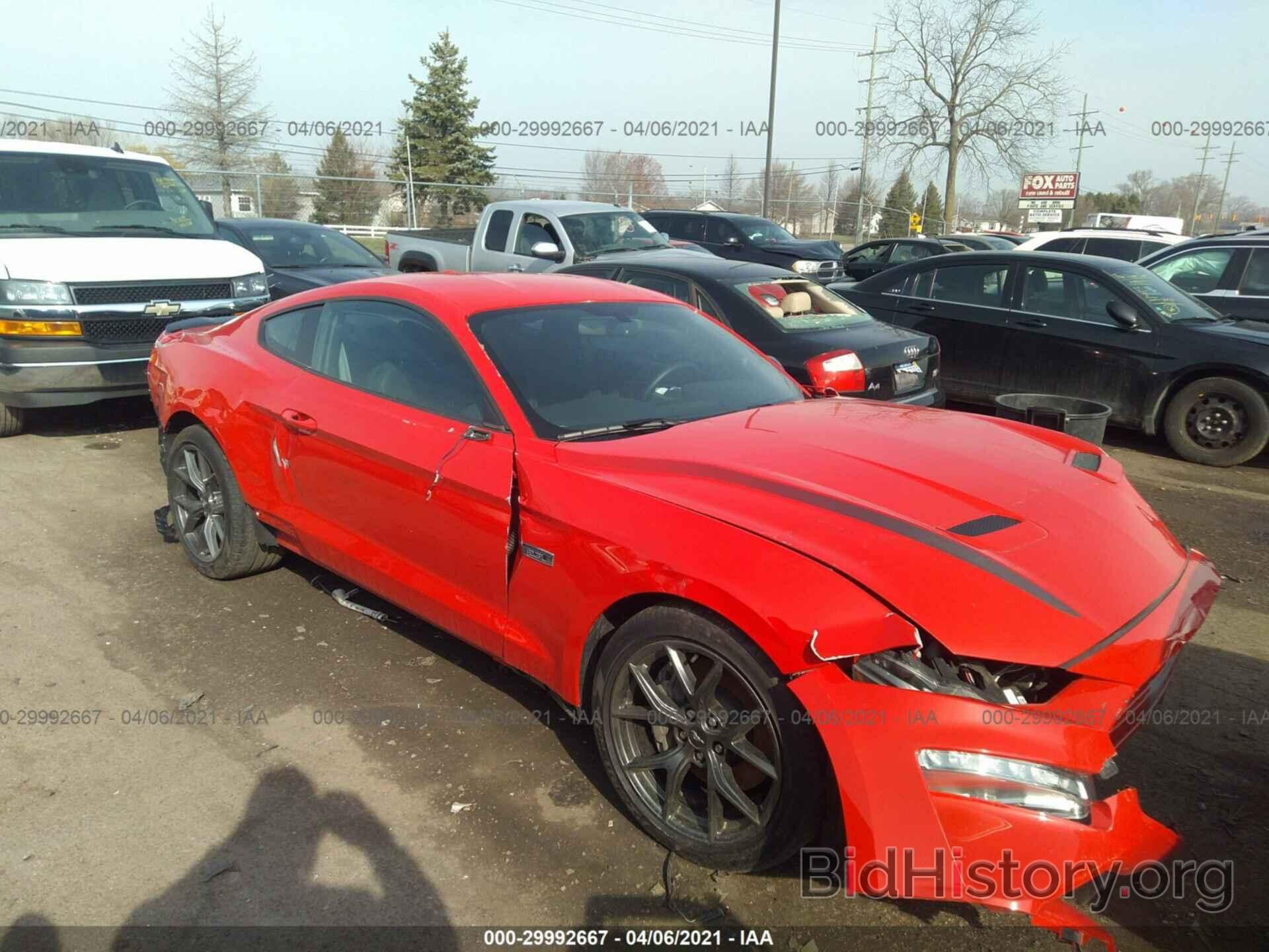 Photo 1FA6P8TD9L5100064 - FORD MUSTANG 2020