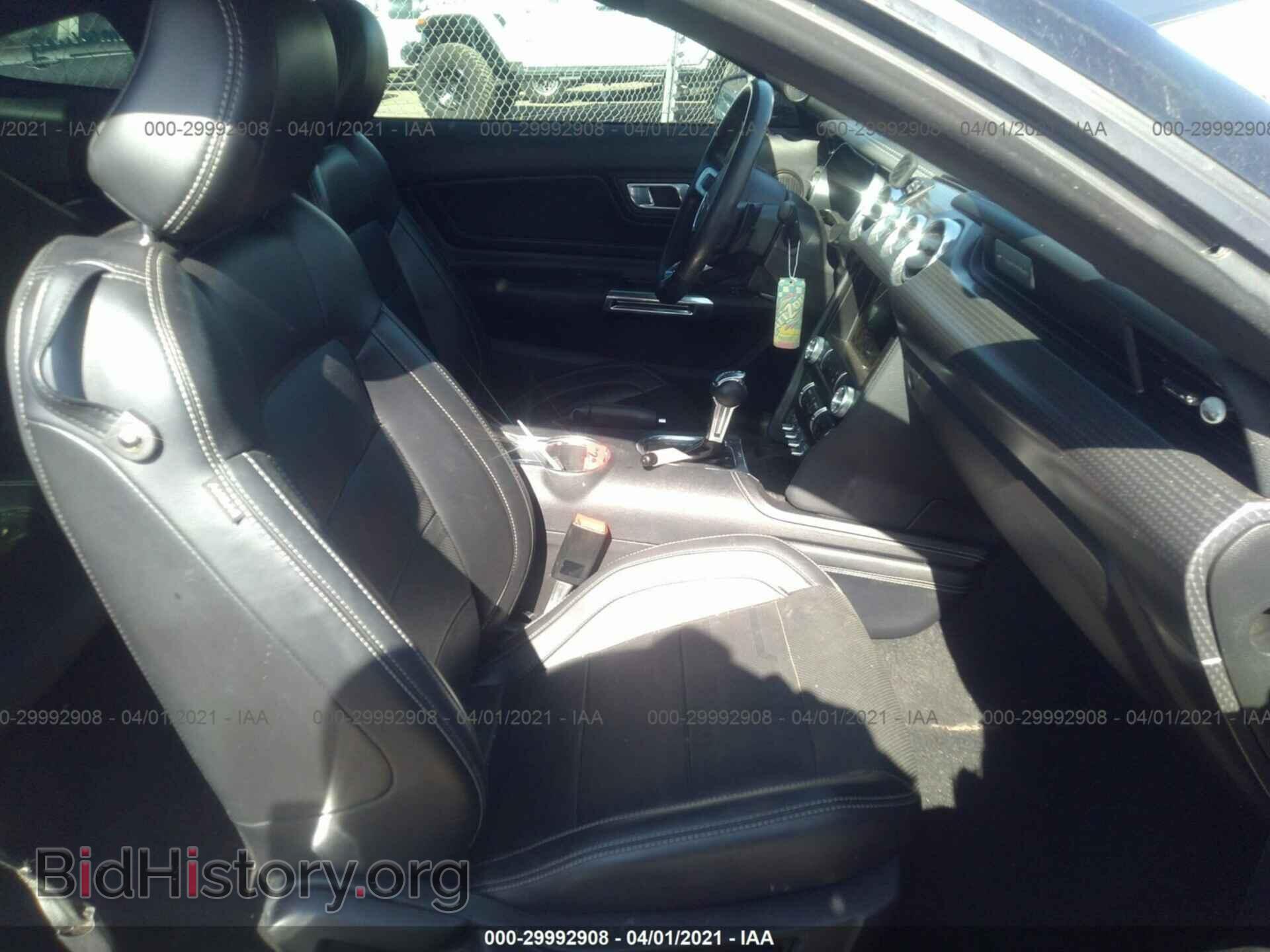 2019 FORD MUSTANG - VIN: 1FA6P8CF3K5163712 - Фото 5