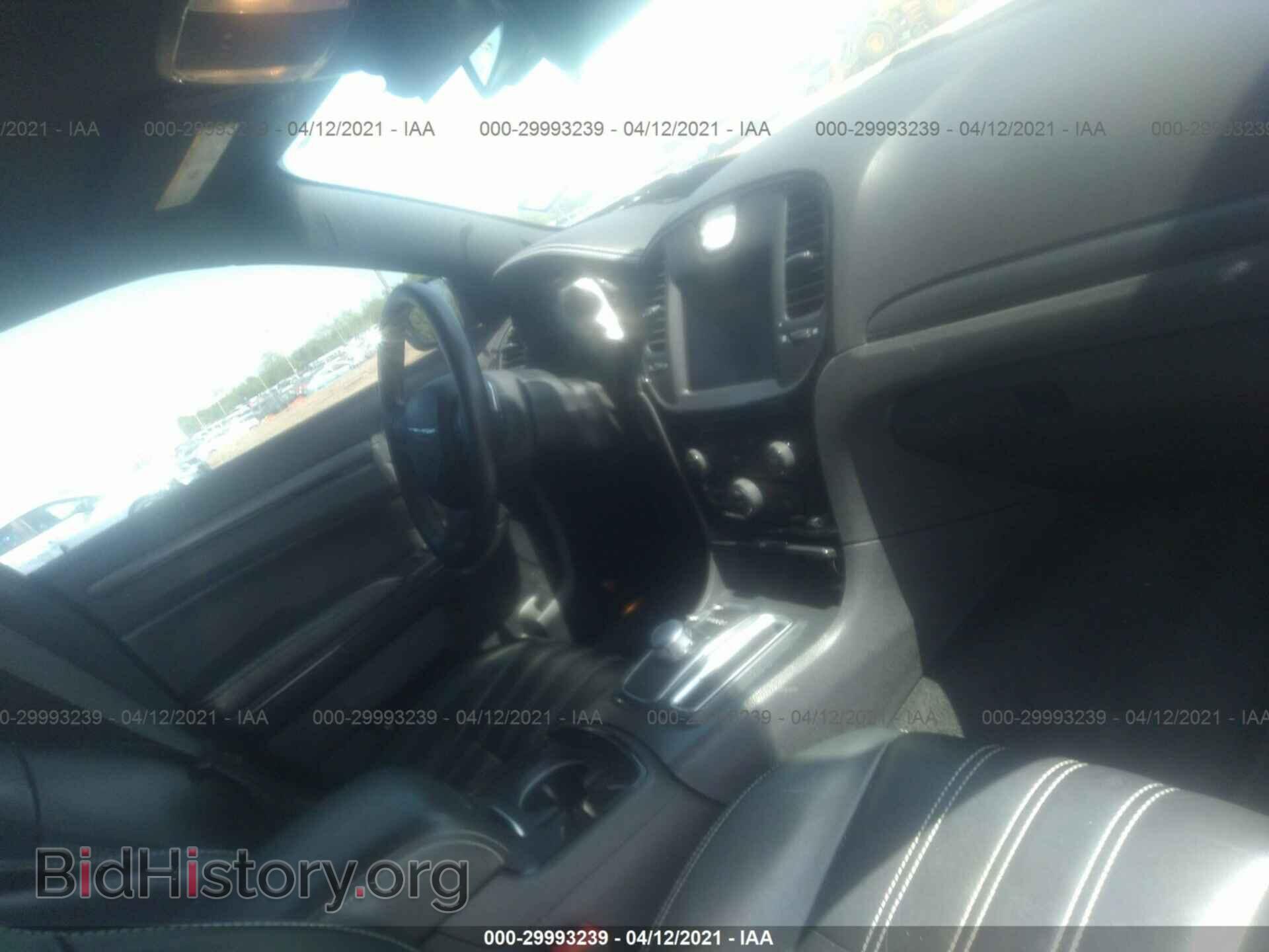 2015 CHRYSLER 300 - VIN: 2C3CCAGG0FH923391 - Фото 5