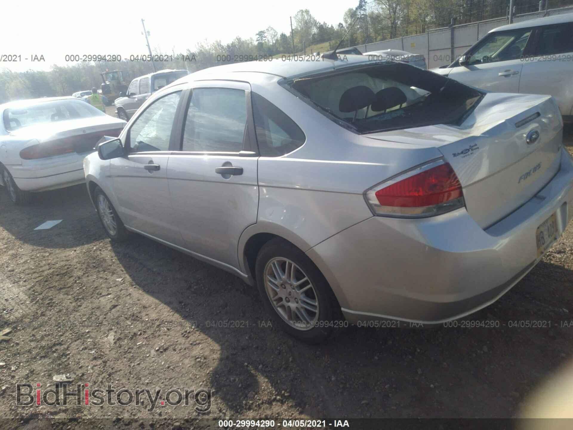 2010 FORD FOCUS - VIN: 1FAHP3FN0AW255741 - Фото 3