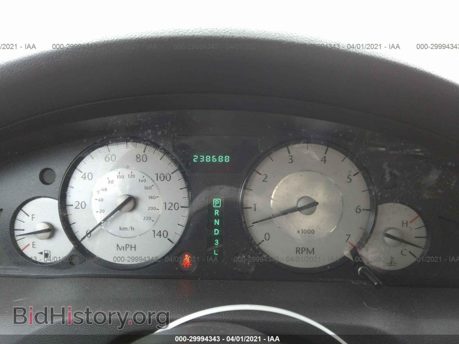 2010 CHRYSLER 300 - VIN: 2C3CA4CD7AH101151 - Фото 7