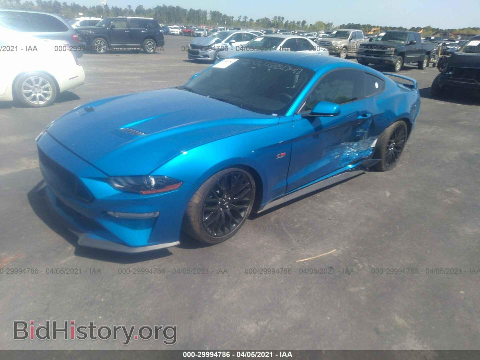 2019 FORD MUSTANG - VIN: 1FA6P8CF4K5152041 - Фото 2