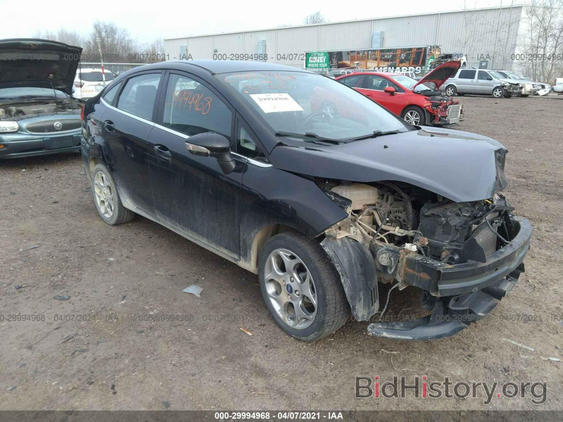 Photo 3FADP4CJ1BM102289 - FORD FIESTA 2011