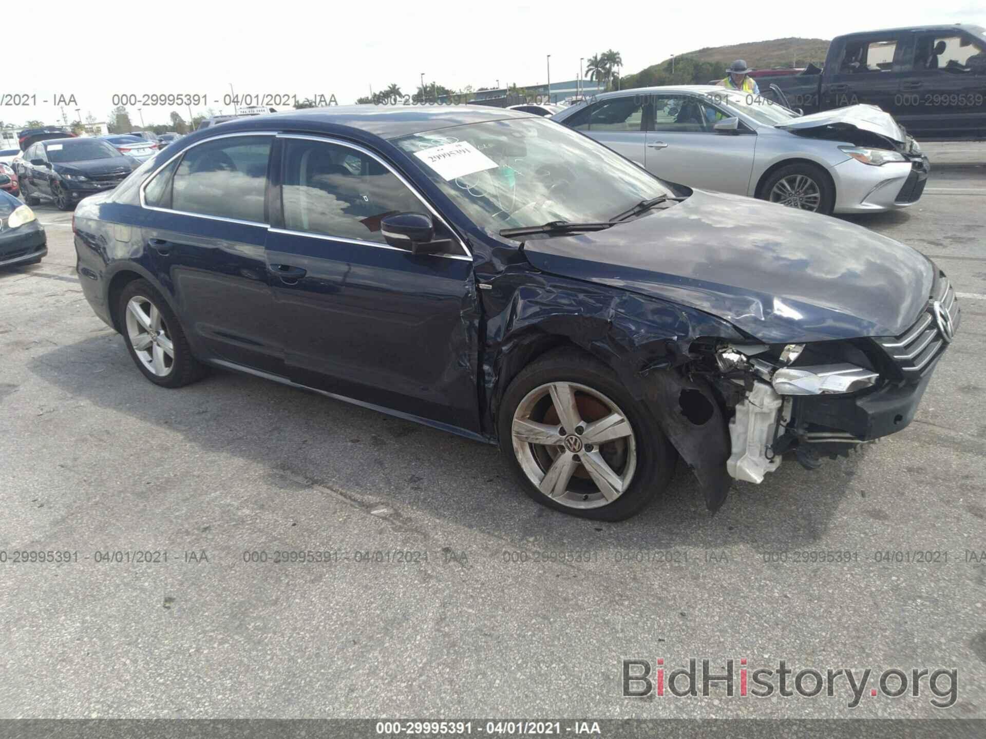 Photo 1VWAT7A32EC058143 - VOLKSWAGEN PASSAT 2014