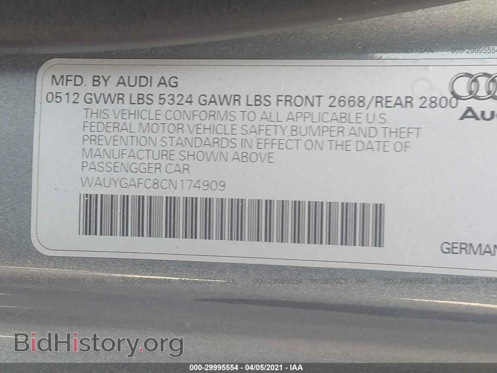 2012 AUDI A7 - VIN: WAUYGAFC8CN174909 - Фото 9