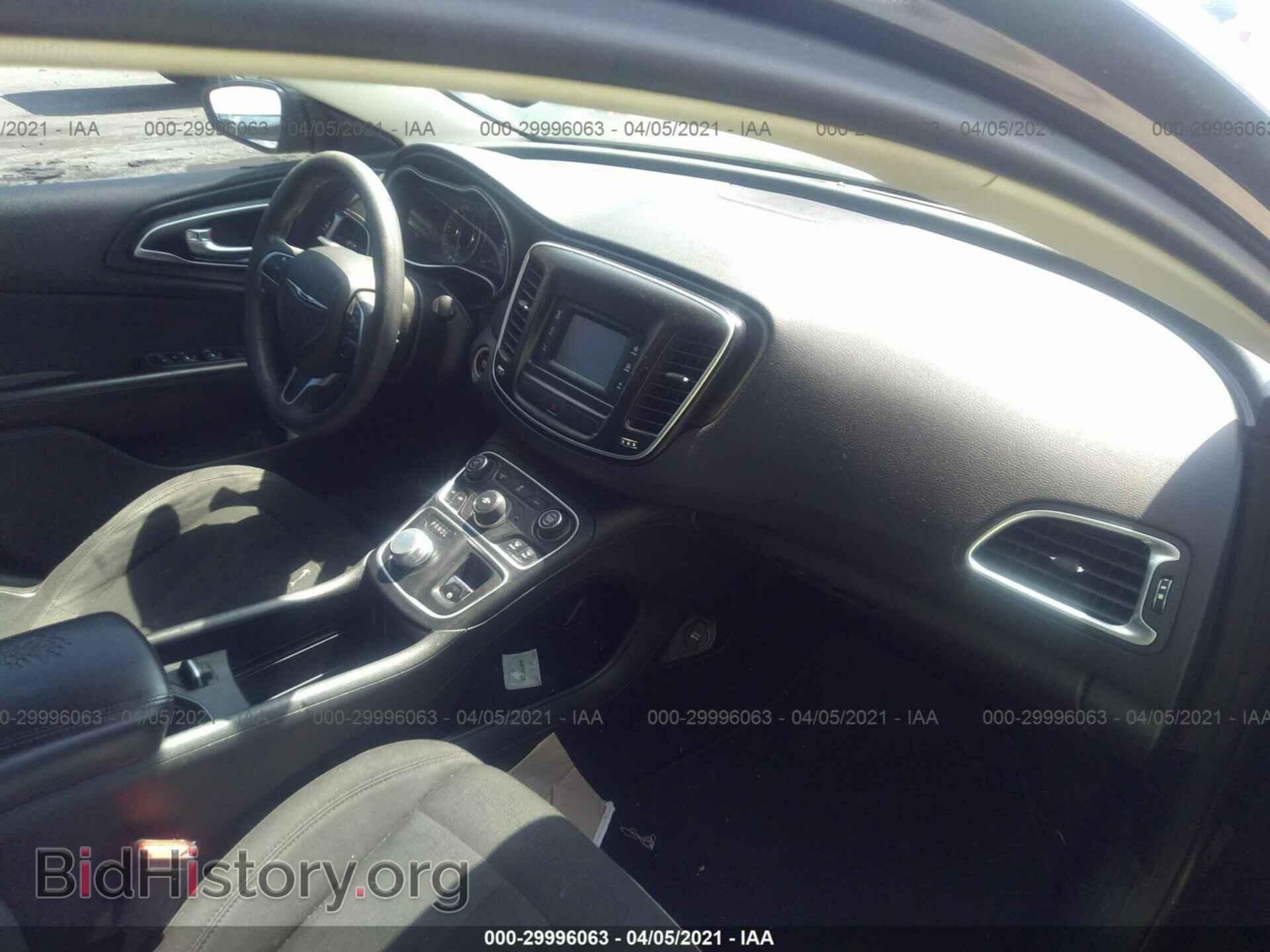 2015 CHRYSLER 200 - VIN: 1C3CCCAB7FN714245 - Фото 5
