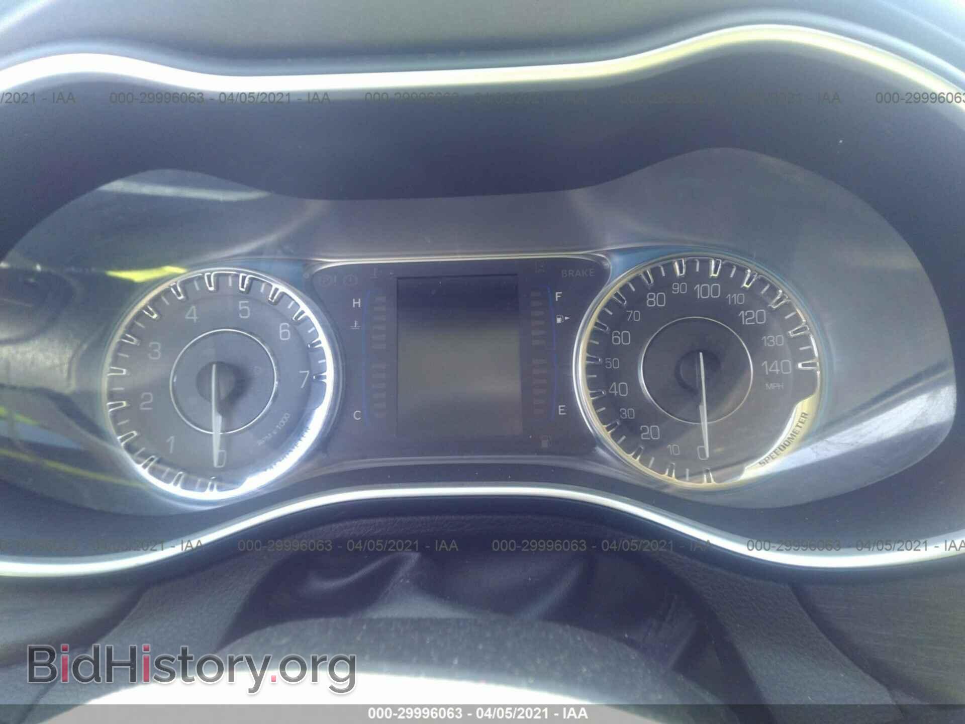2015 CHRYSLER 200 - VIN: 1C3CCCAB7FN714245 - Фото 7