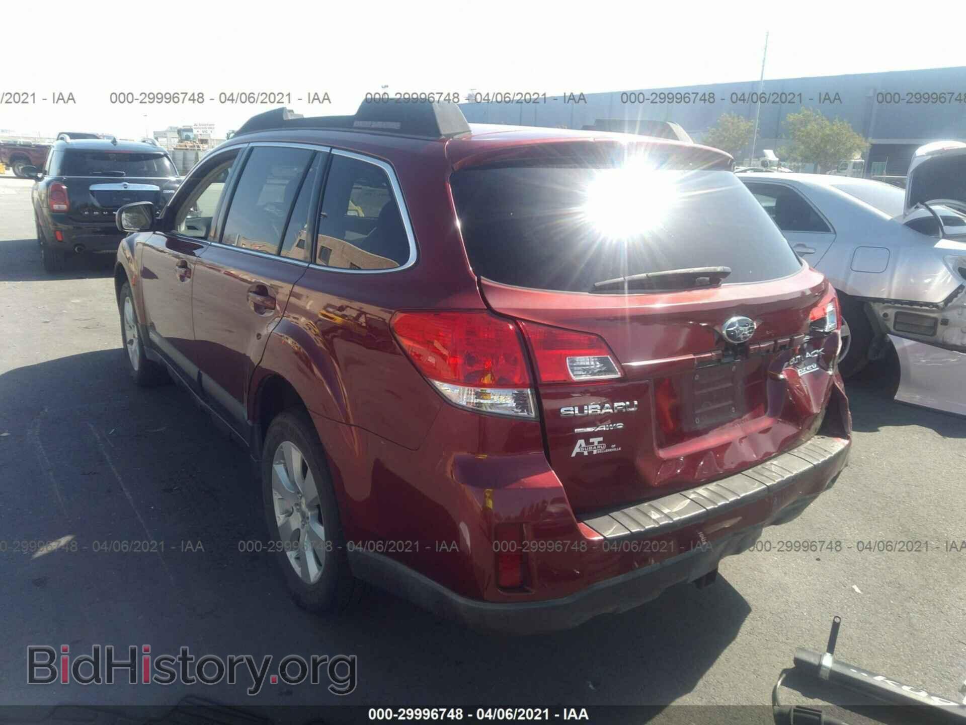 2011 SUBARU OUTBACK - VIN: 4S4BRBCC2B1351338 - Фото 3