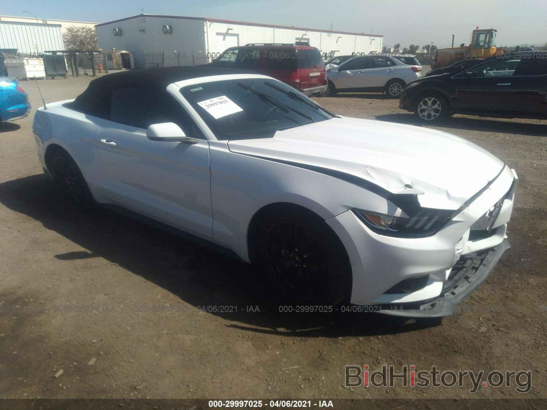 Photo 1FATP8UH2F5414969 - FORD MUSTANG 2015