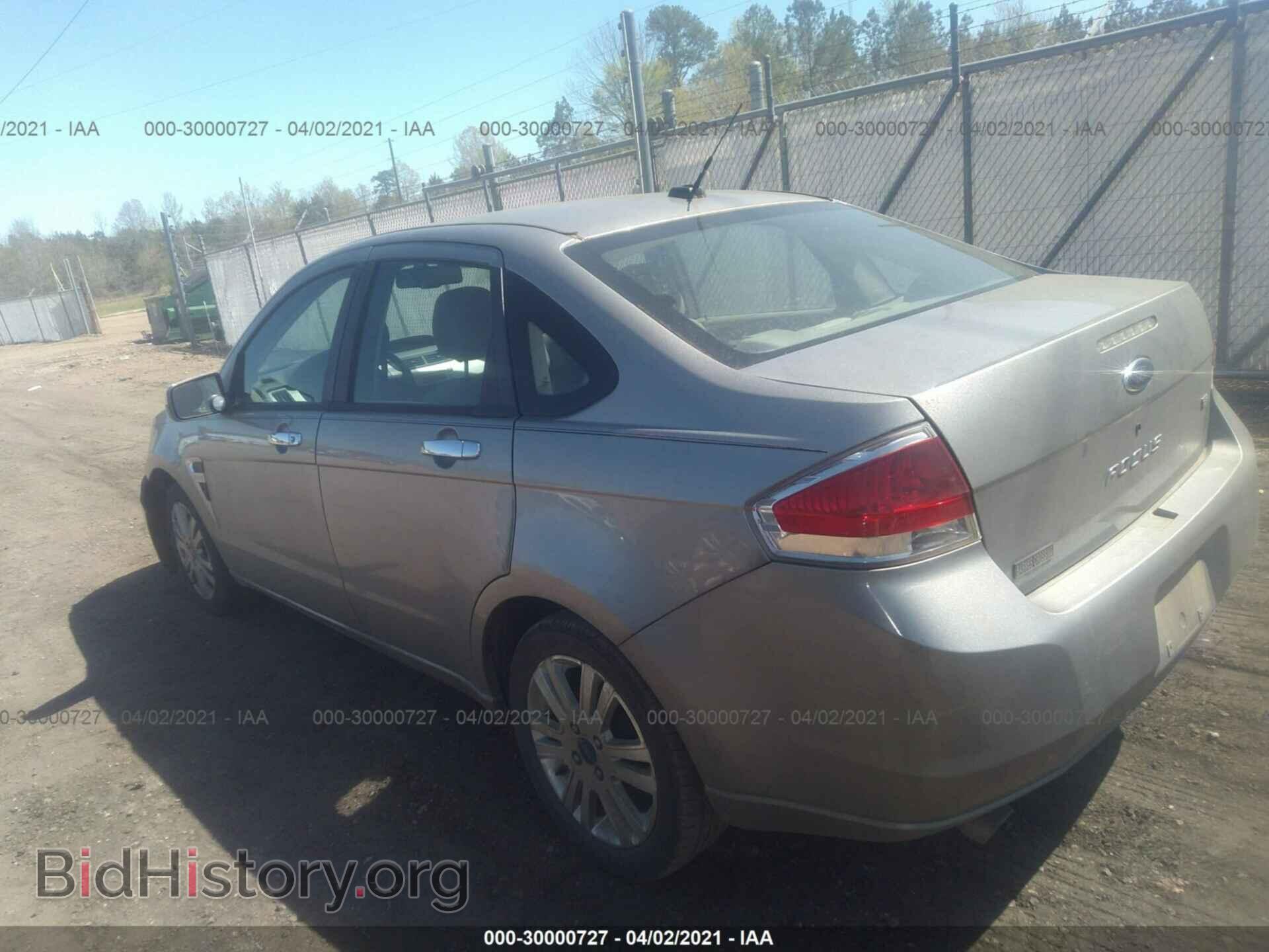 2008 FORD FOCUS - VIN: 1FAHP35N28W280605 - Фото 3
