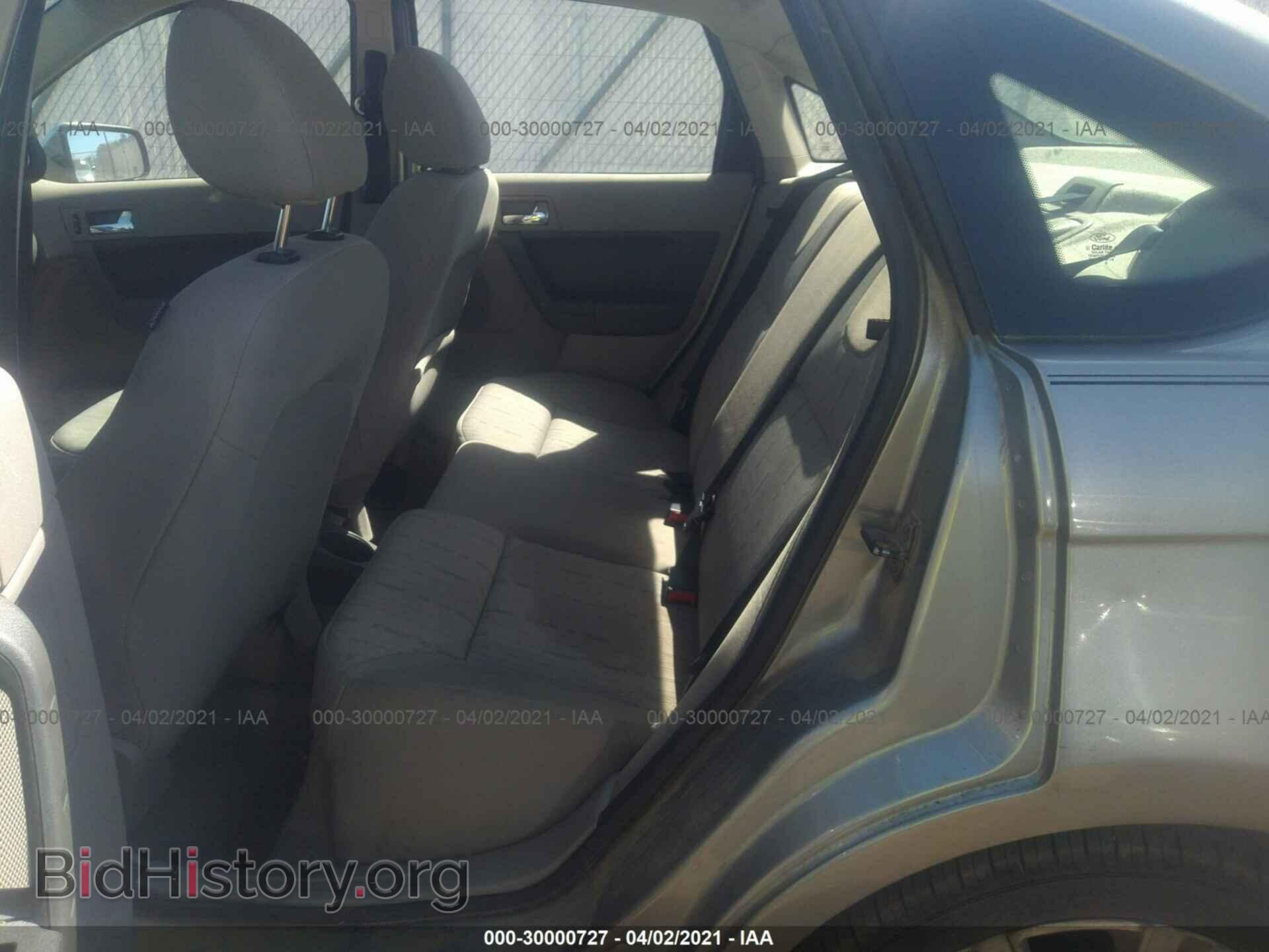 2008 FORD FOCUS - VIN: 1FAHP35N28W280605 - Фото 8