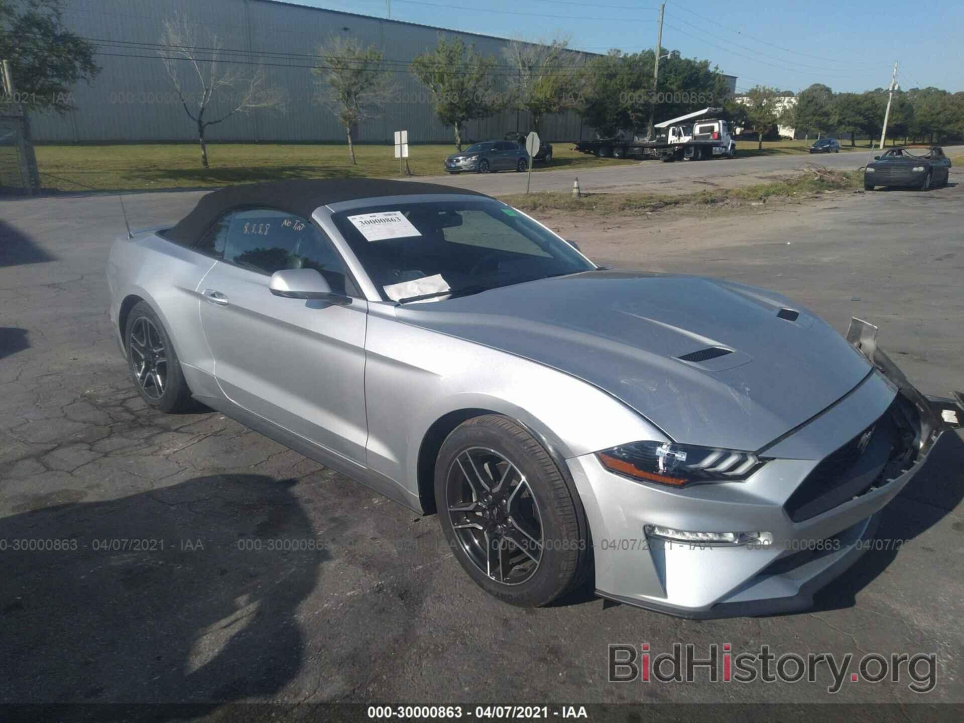 Photo 1FATP8UH3K5148923 - FORD MUSTANG 2019