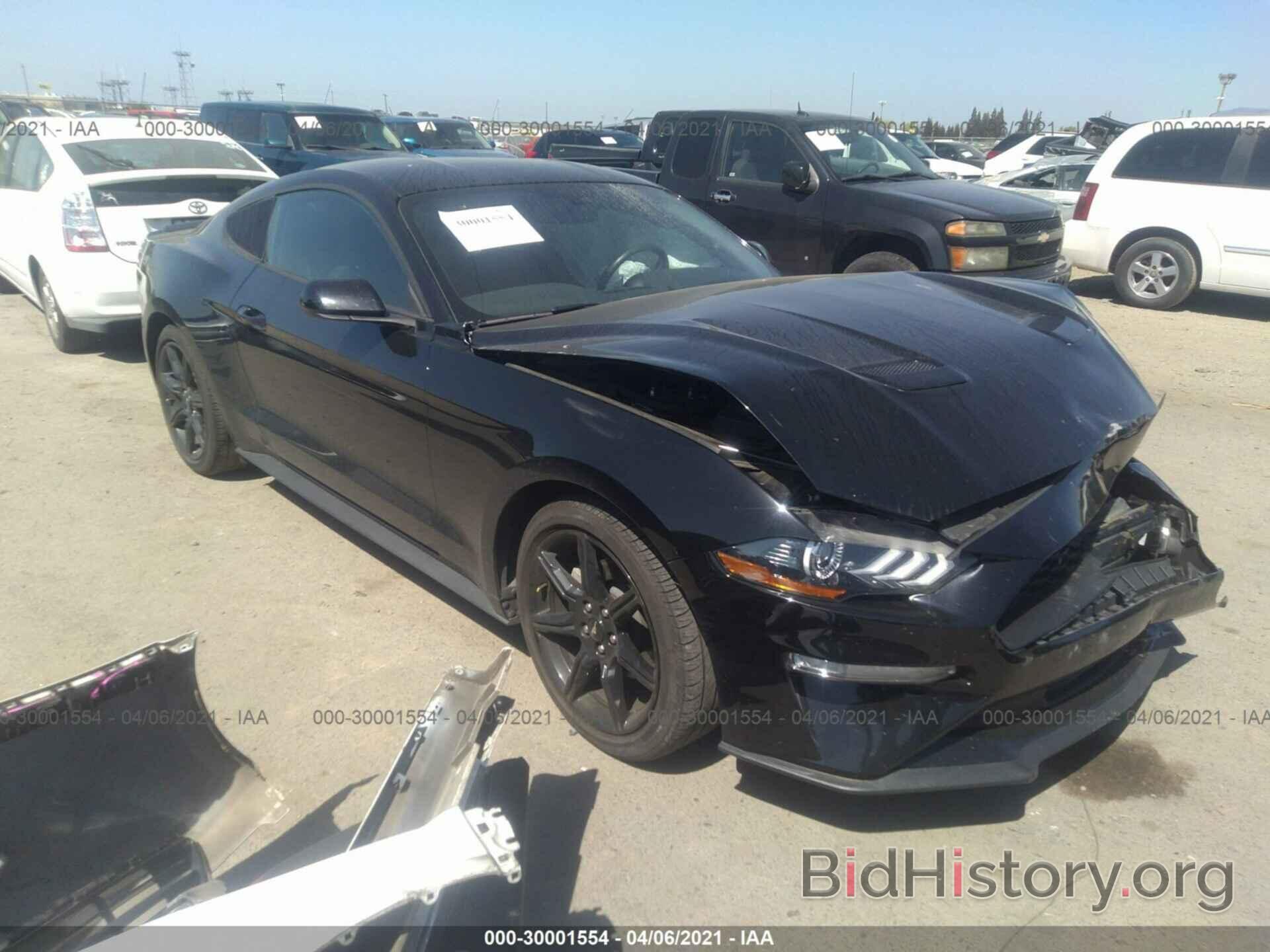Photo 1FA6P8TH4J5163928 - FORD MUSTANG 2018