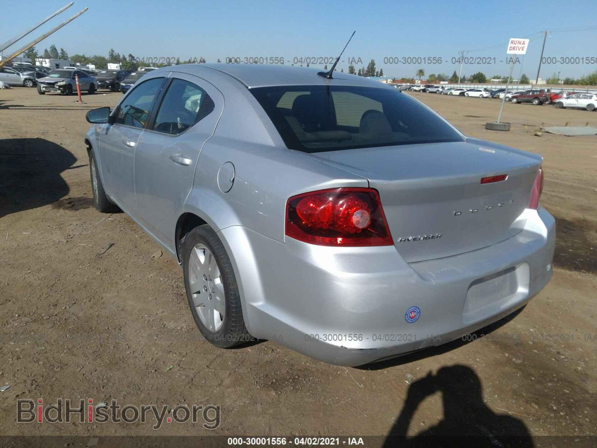 2011 DODGE AVENGER - VIN: 1B3BD4FB5BN533949 - Фото 3