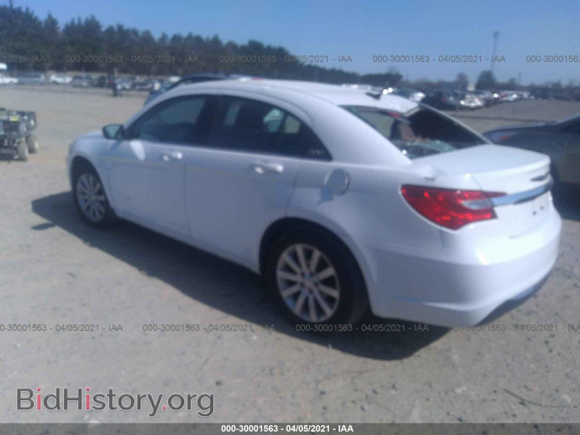 2012 CHRYSLER 200 - VIN: 1C3CCBBB9CN134998 - Фото 3