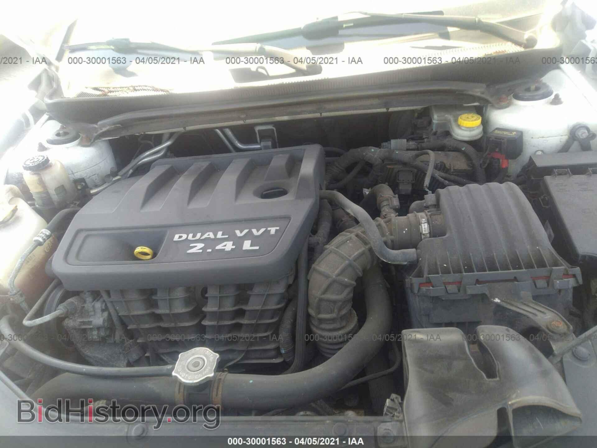 2012 CHRYSLER 200 - VIN: 1C3CCBBB9CN134998 - Фото 10
