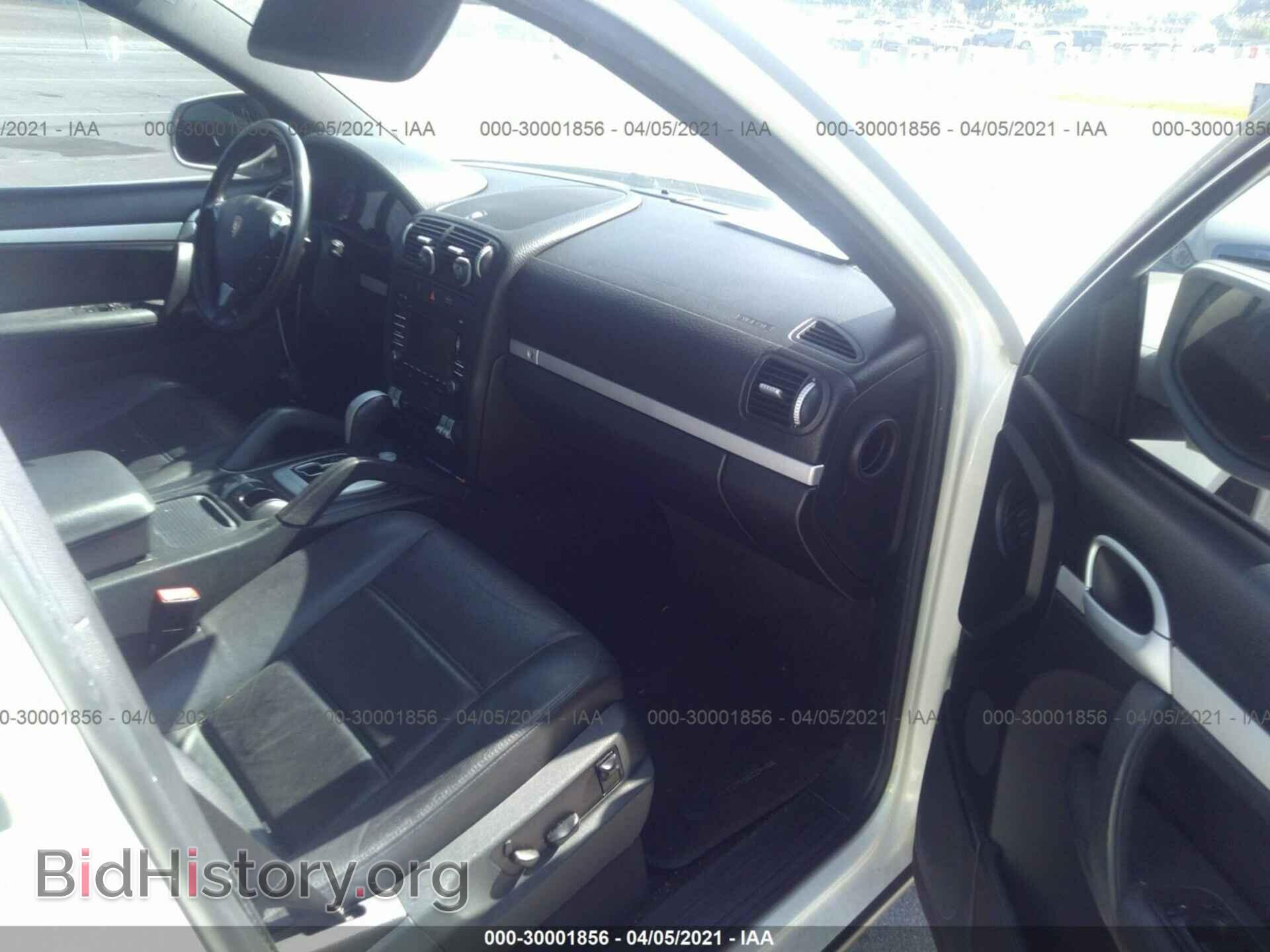 2010 PORSCHE CAYENNE - VIN: WP1AA2AP6ALA05498 - Фото 5