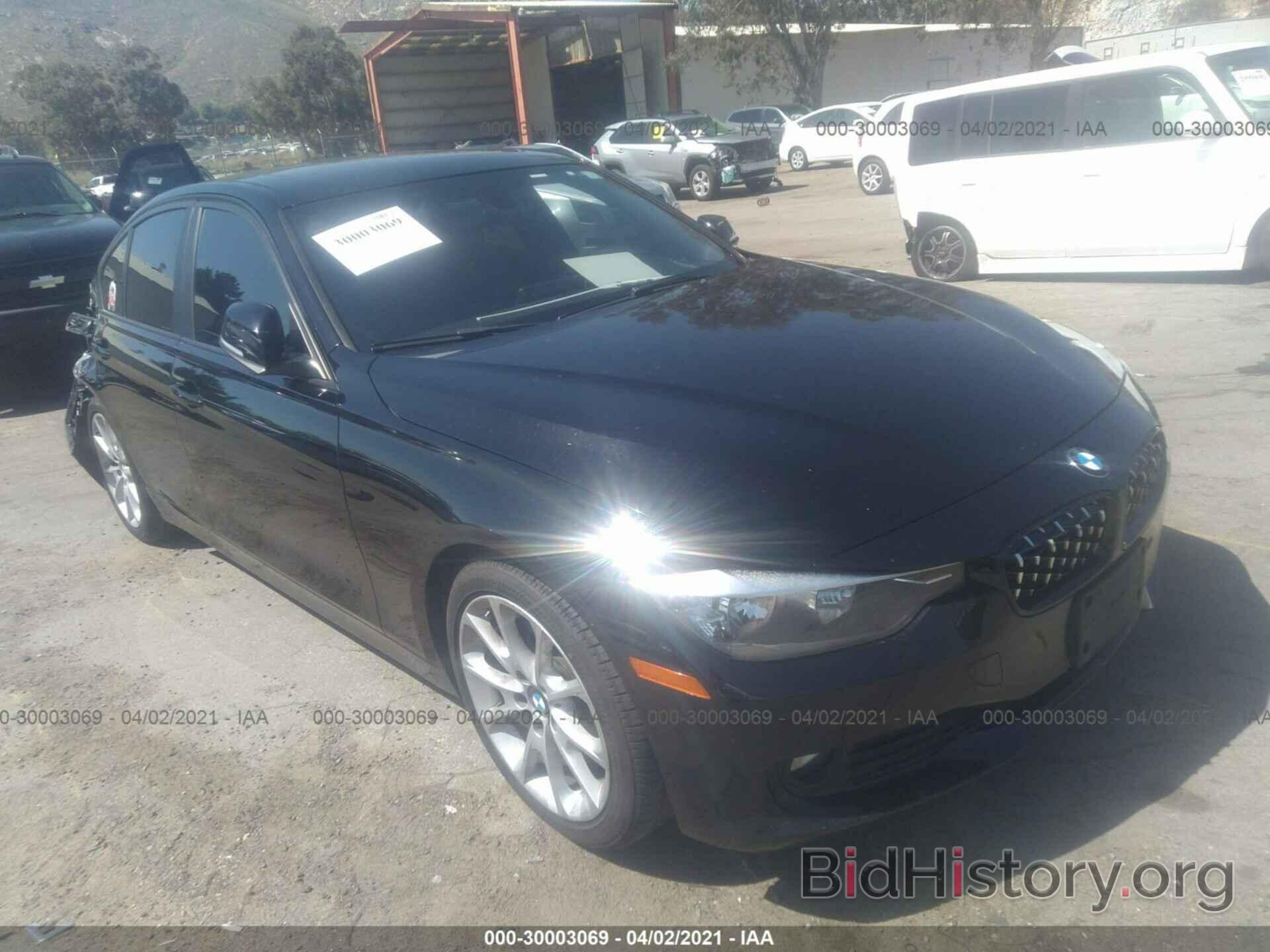 Photo WBA3B1C56DK129534 - BMW 3 SERIES 2013