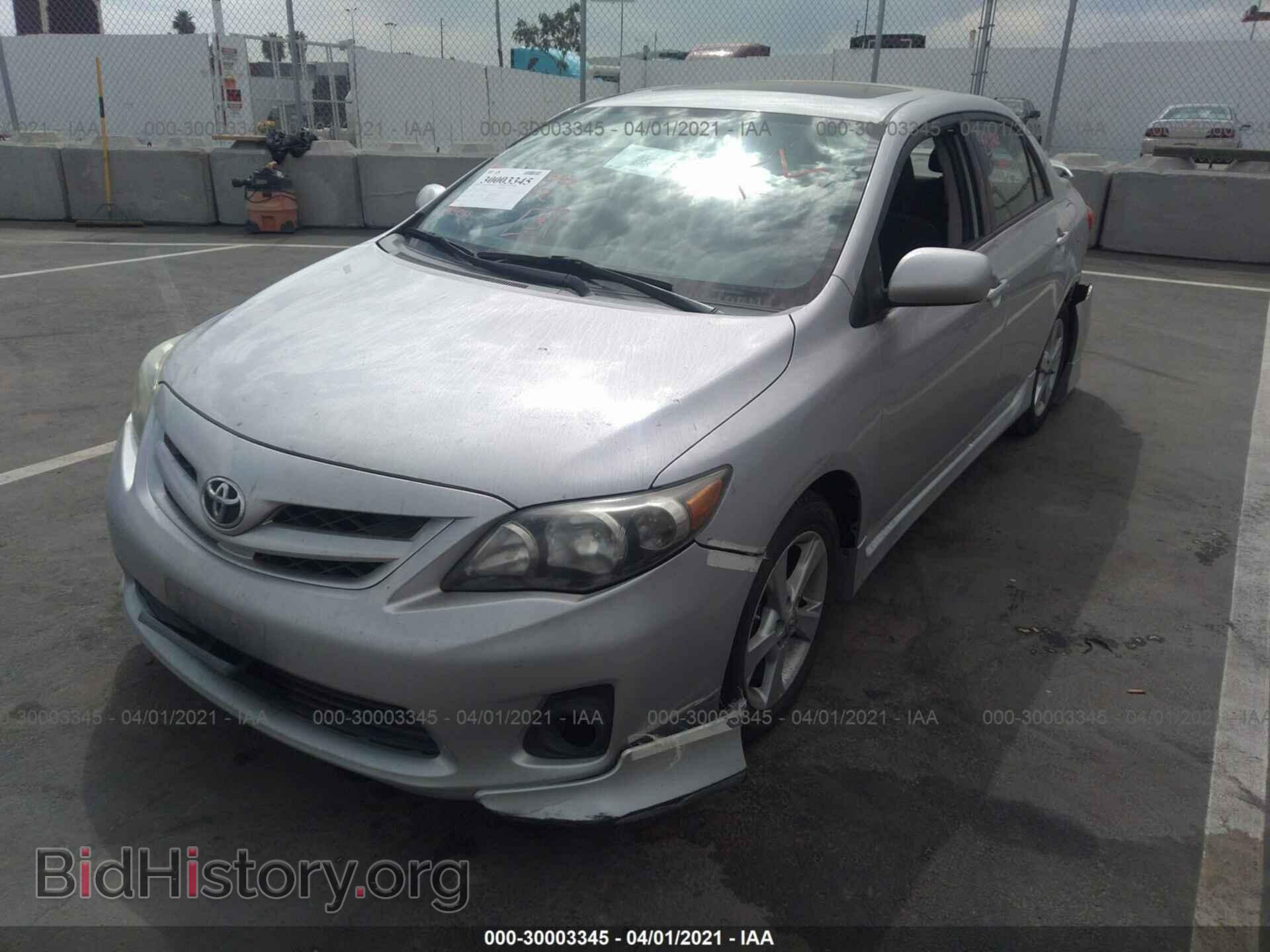 2011 TOYOTA COROLLA - VIN: 2T1BU4EE3BC606801 - Фото 2