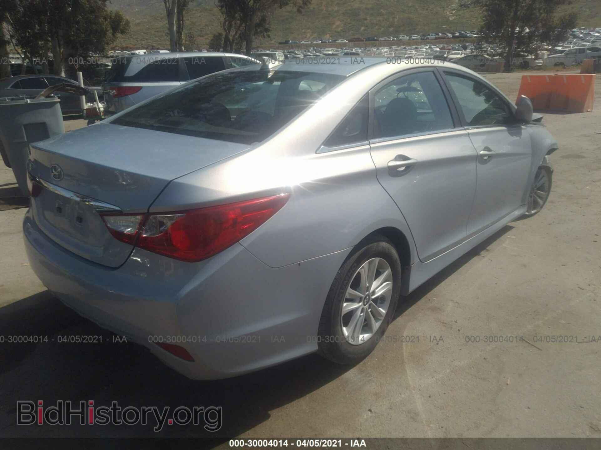 2014 HYUNDAI SONATA - VIN: 5NPEB4AC2EH883559 - Фото 4