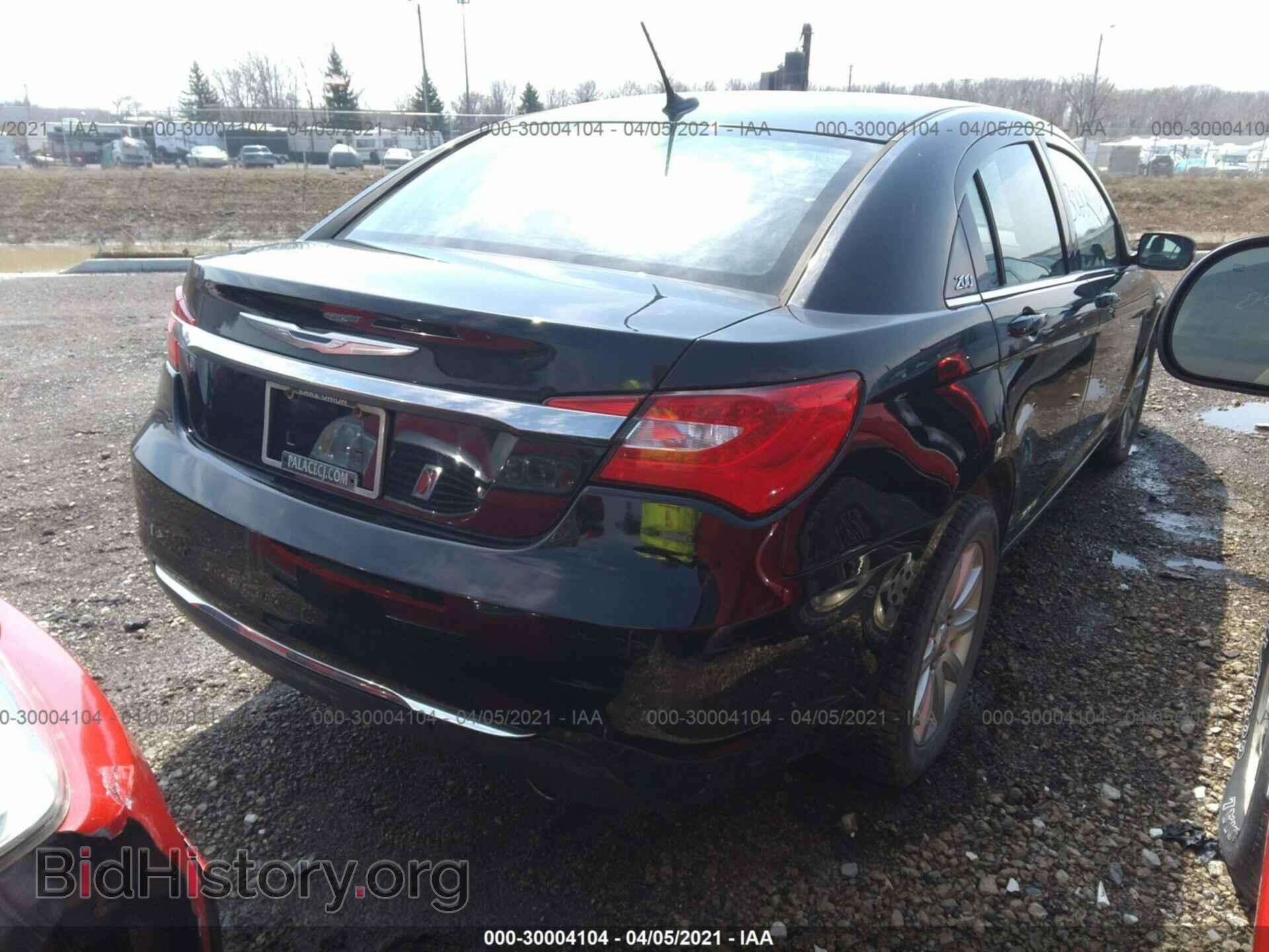 2012 CHRYSLER 200 - VIN: 1C3CCBBG4CN197972 - Photo 4