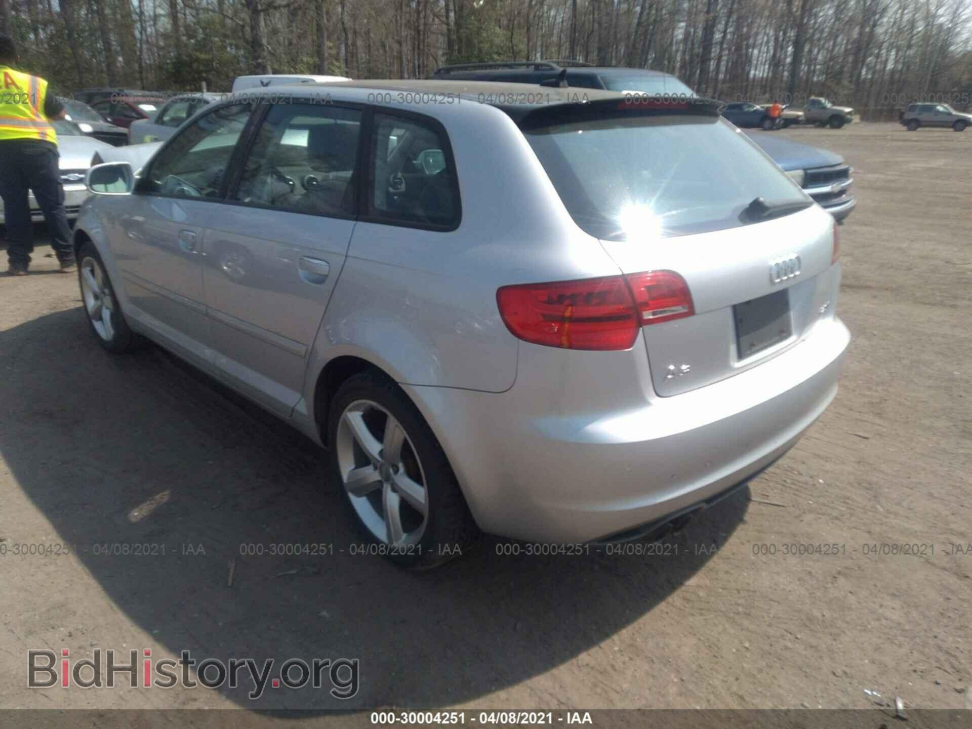 2013 AUDI A3 - VIN: WAUKEAFM6DA034080 - Фото 3