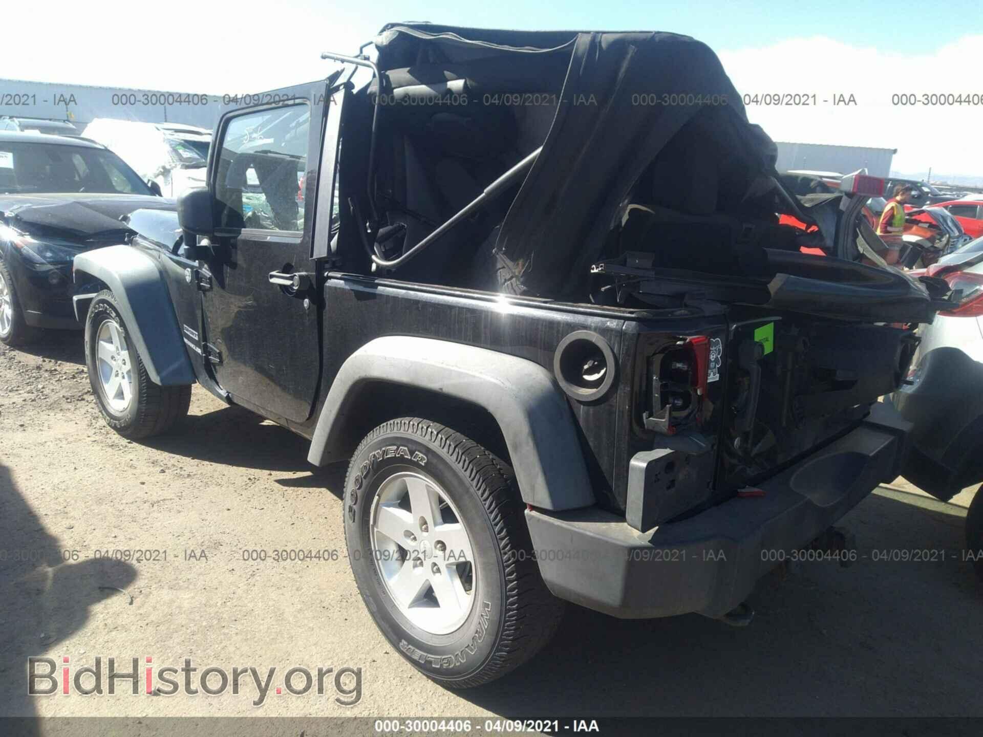 2011 JEEP WRANGLER - VIN: 1J4AA2D15BL507861 - Фото 3