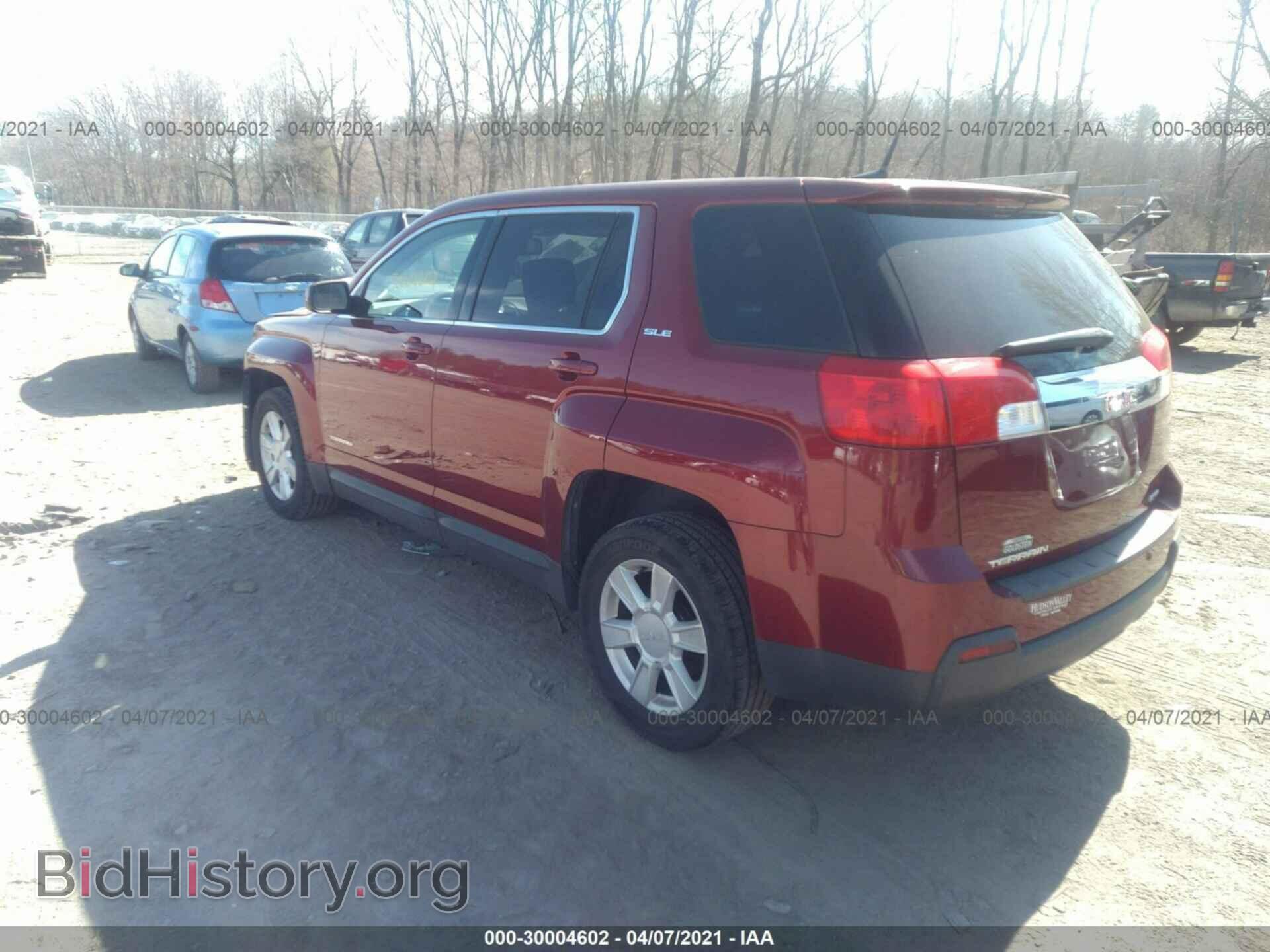 2011 GMC TERRAIN - VIN: 2CTFLREC3B6283890 - Фото 3