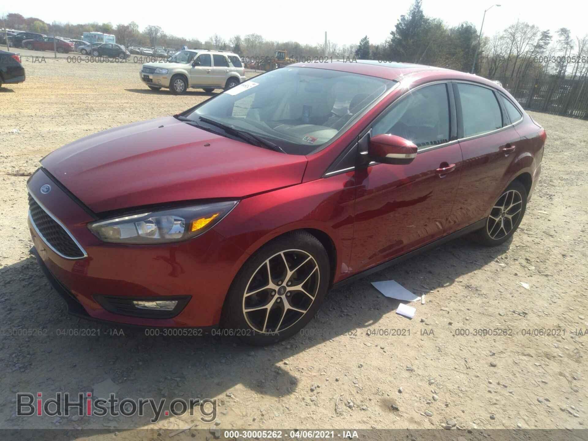 2017 FORD FOCUS - VIN: 1FADP3H23HL262602 - Фото 2