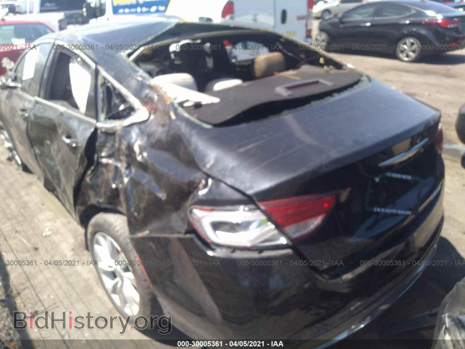 2015 CHRYSLER 200 - VIN: 1C3CCCCB7FN605975 - Фото 3
