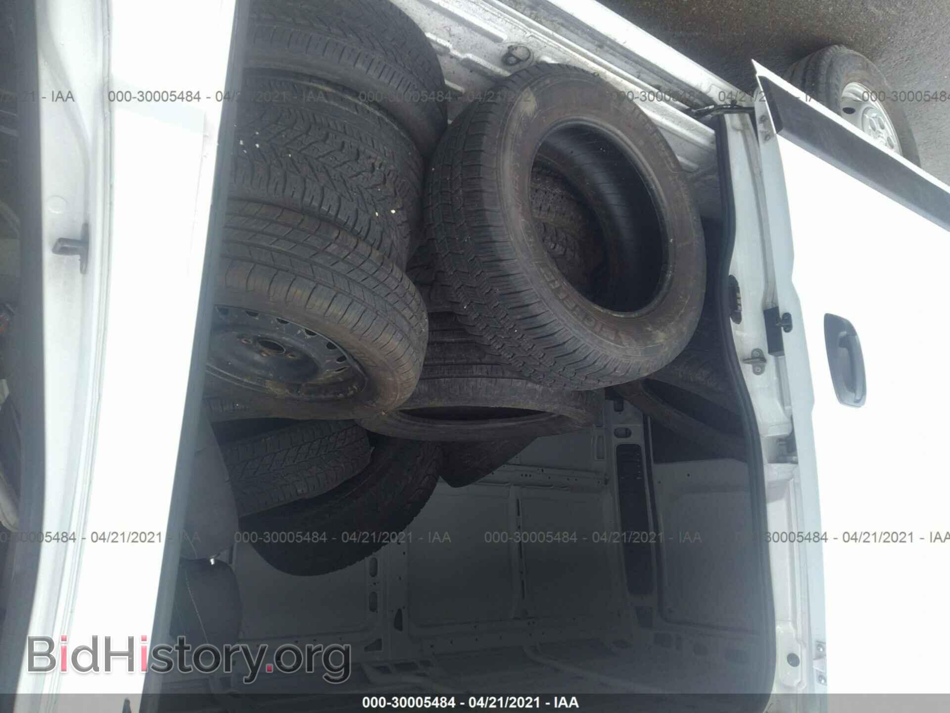 2019 RAM PROMASTER CARGO VAN - VIN: 3C6TRVAG3KE548099 - Фото 8