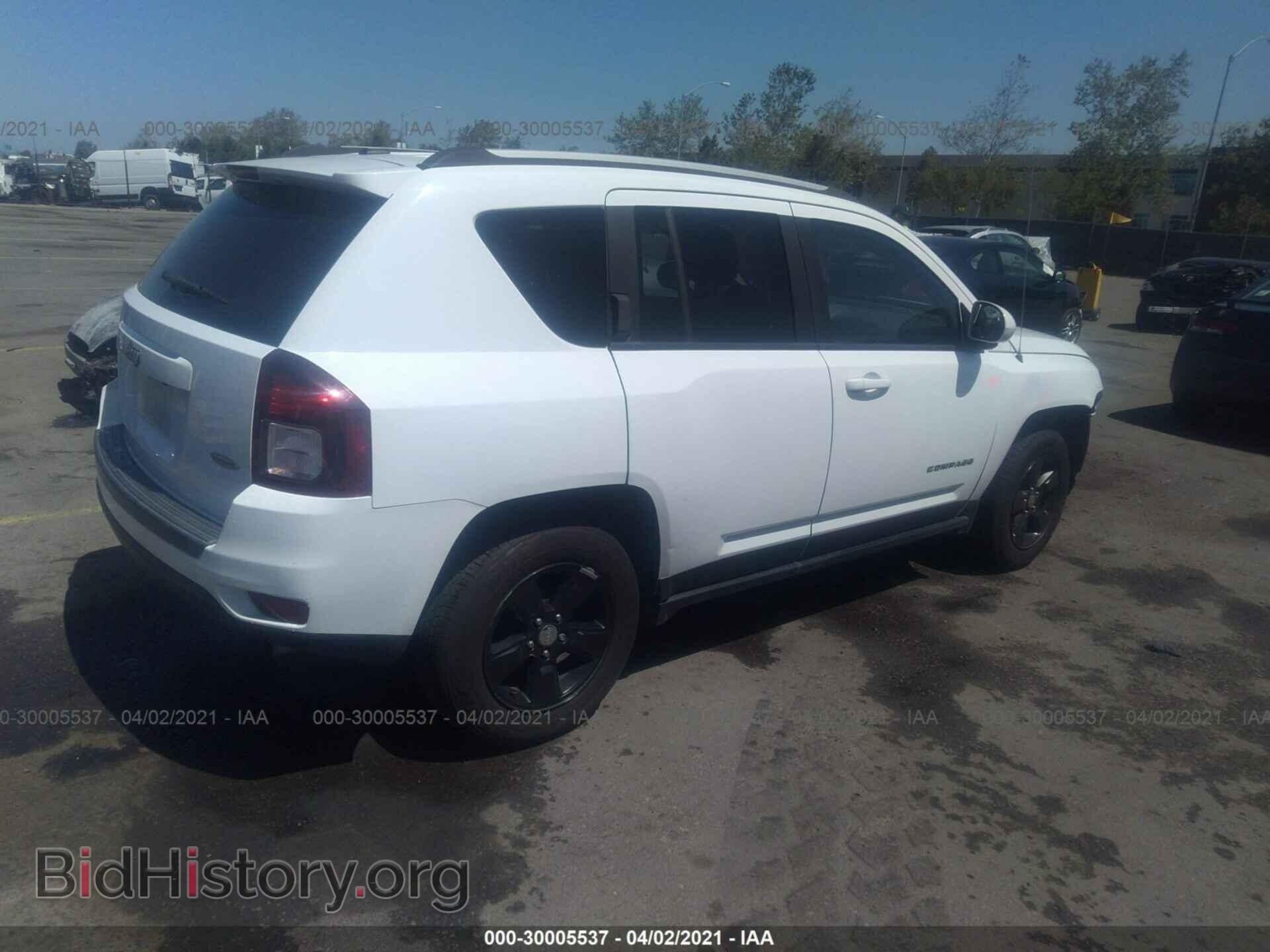 2017 JEEP COMPASS - VIN: 1C4NJCEB4HD182367 - Photo 4