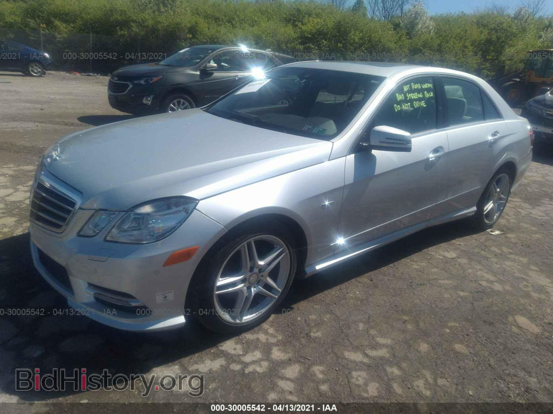 2012 MERCEDES-BENZ E-CLASS - VIN: WDDHF5KB4CA535298 - Фото 2