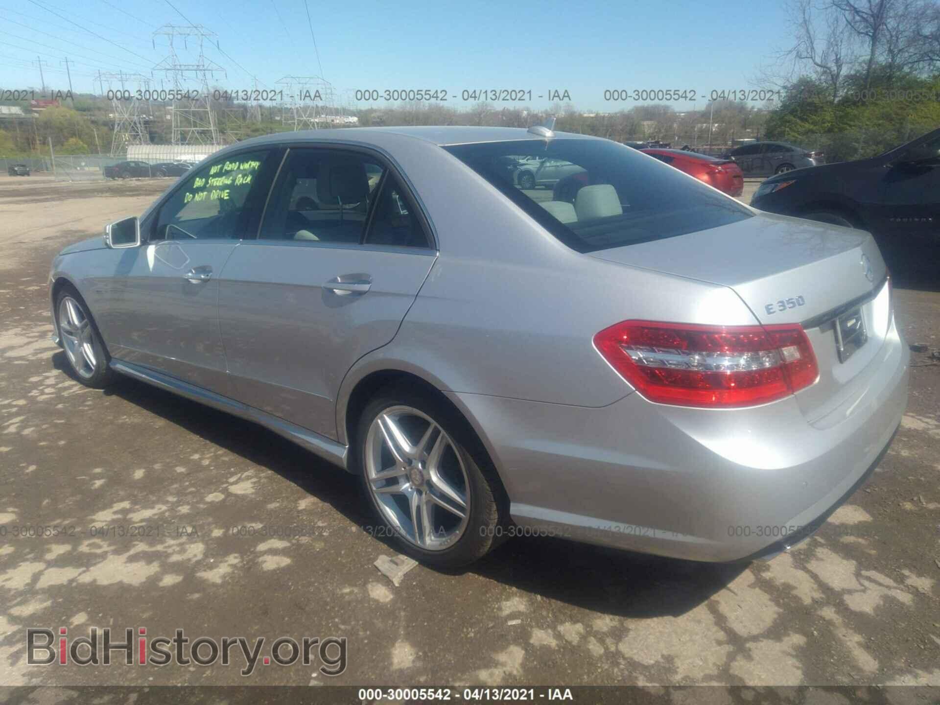 2012 MERCEDES-BENZ E-CLASS - VIN: WDDHF5KB4CA535298 - Фото 3