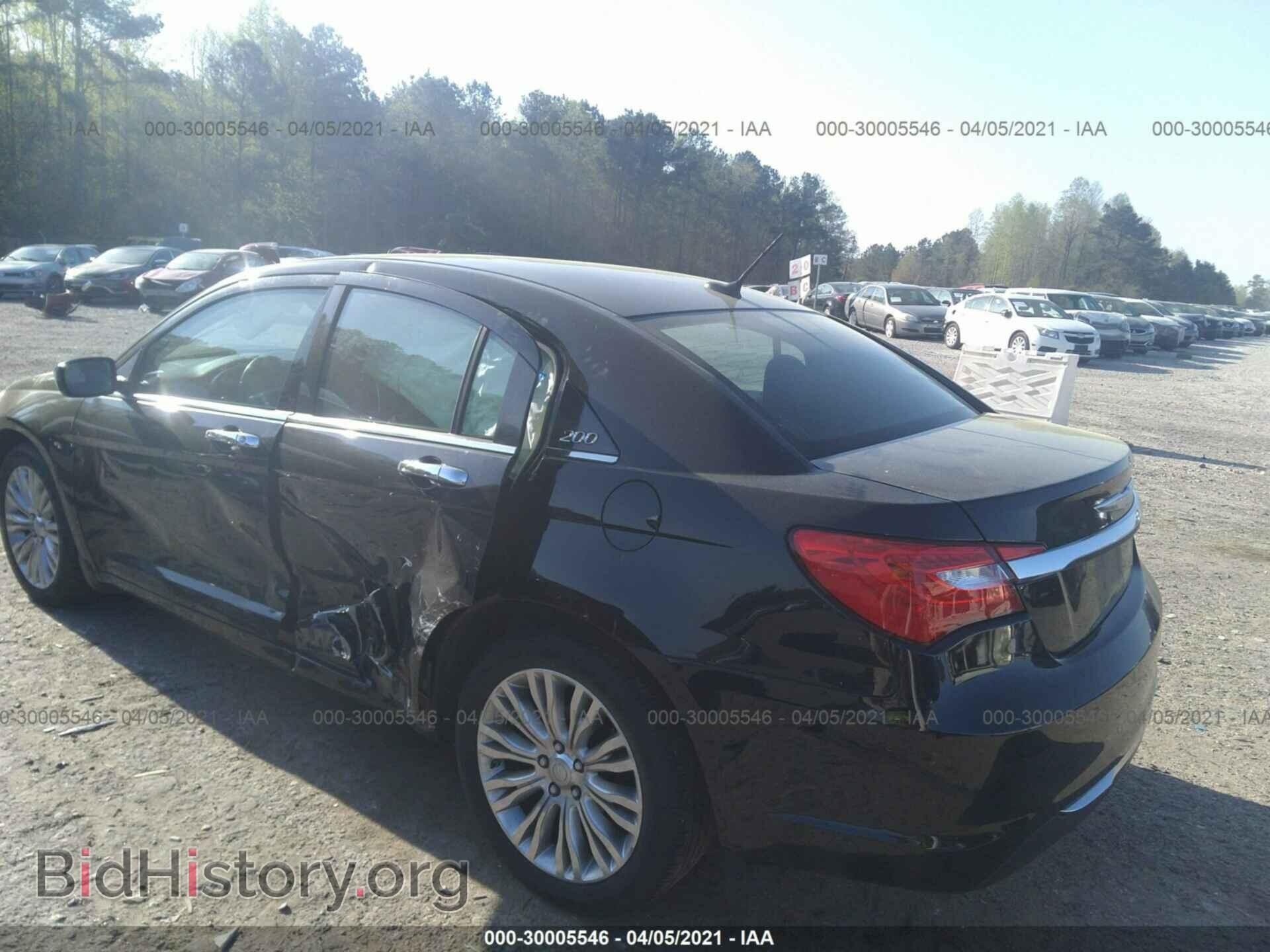 2011 CHRYSLER 200 - VIN: 1C3BC2FG5BN618053 - Photo 3