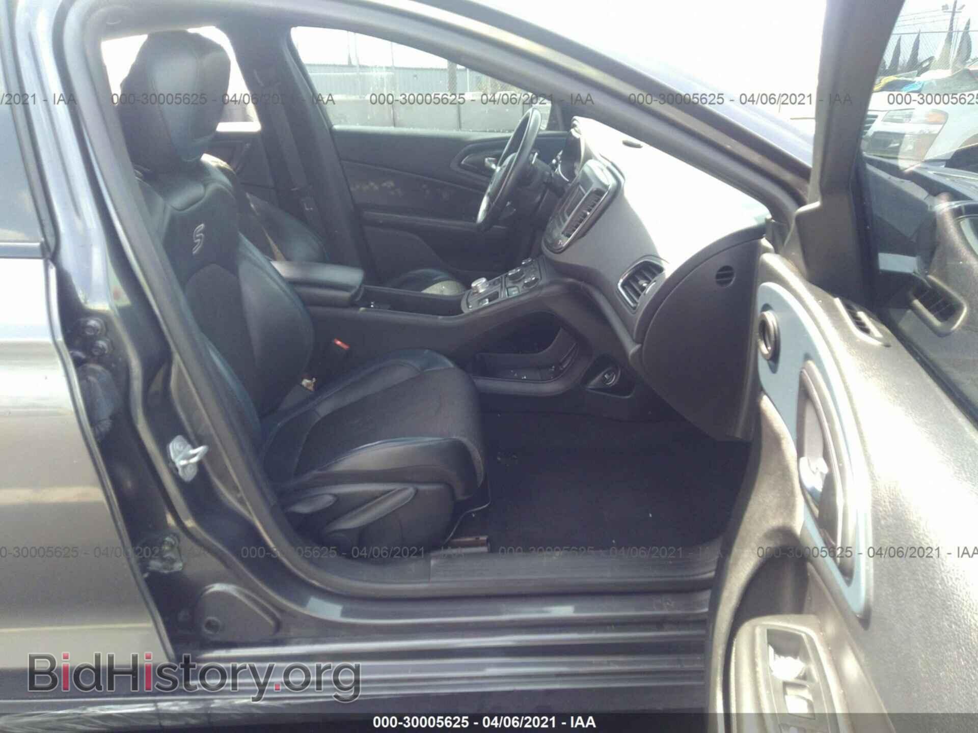 2015 CHRYSLER 200 - VIN: 1C3CCCBB1FN638083 - Фото 5