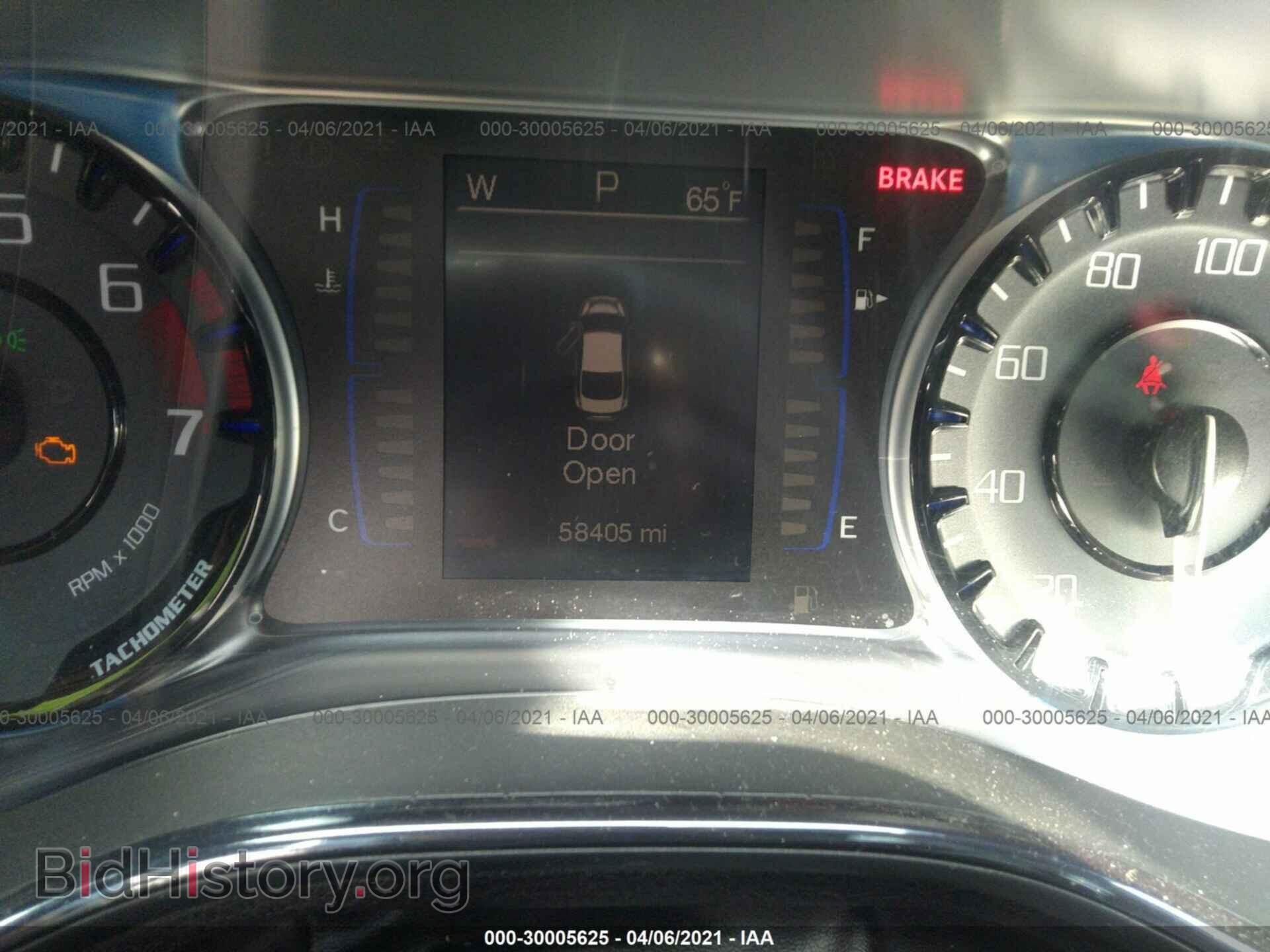 2015 CHRYSLER 200 - VIN: 1C3CCCBB1FN638083 - Фото 7