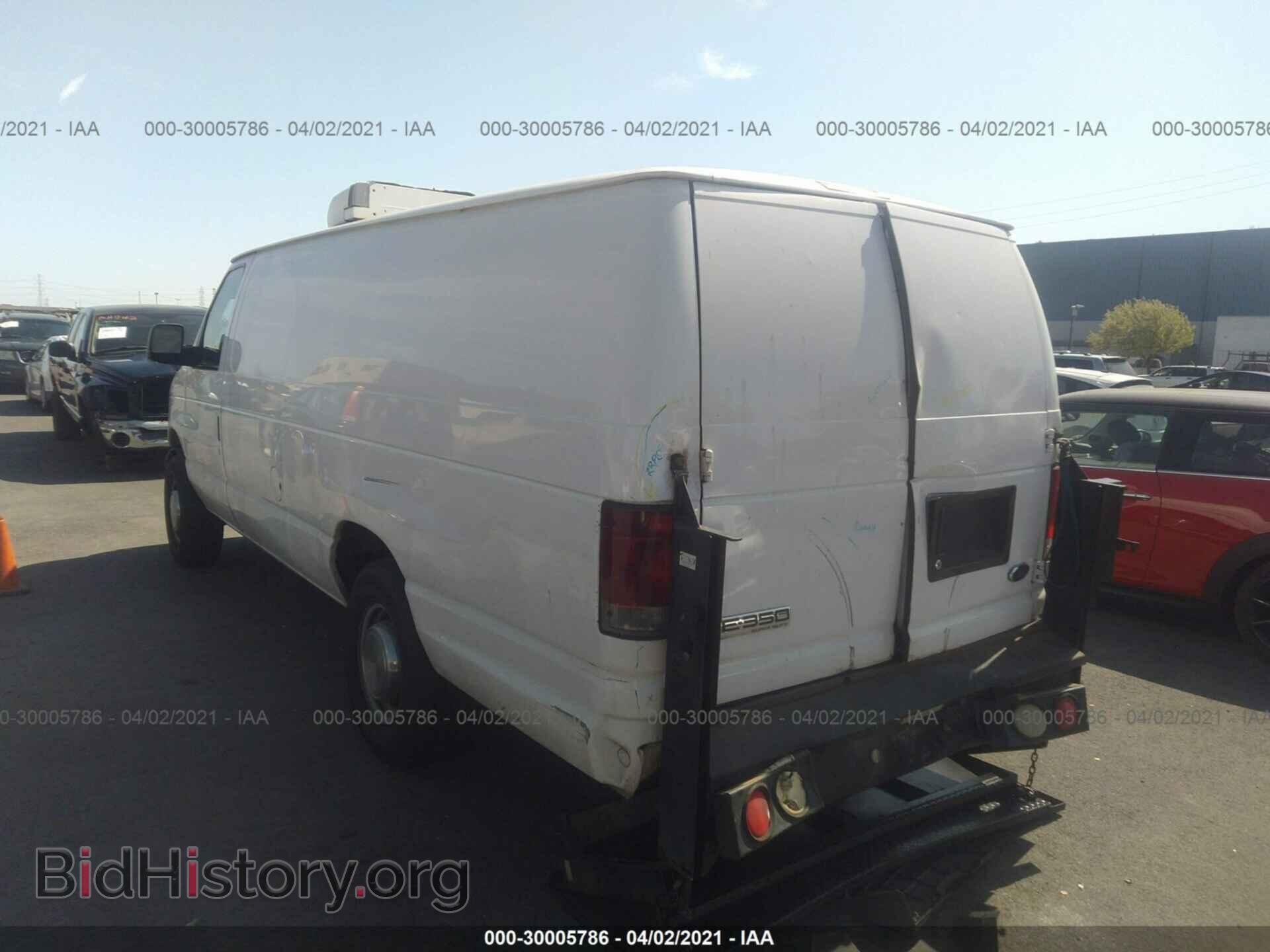 2006 FORD ECONOLINE CARGO VAN - VIN: 1FTSS34L56DB04428 - Photo 3