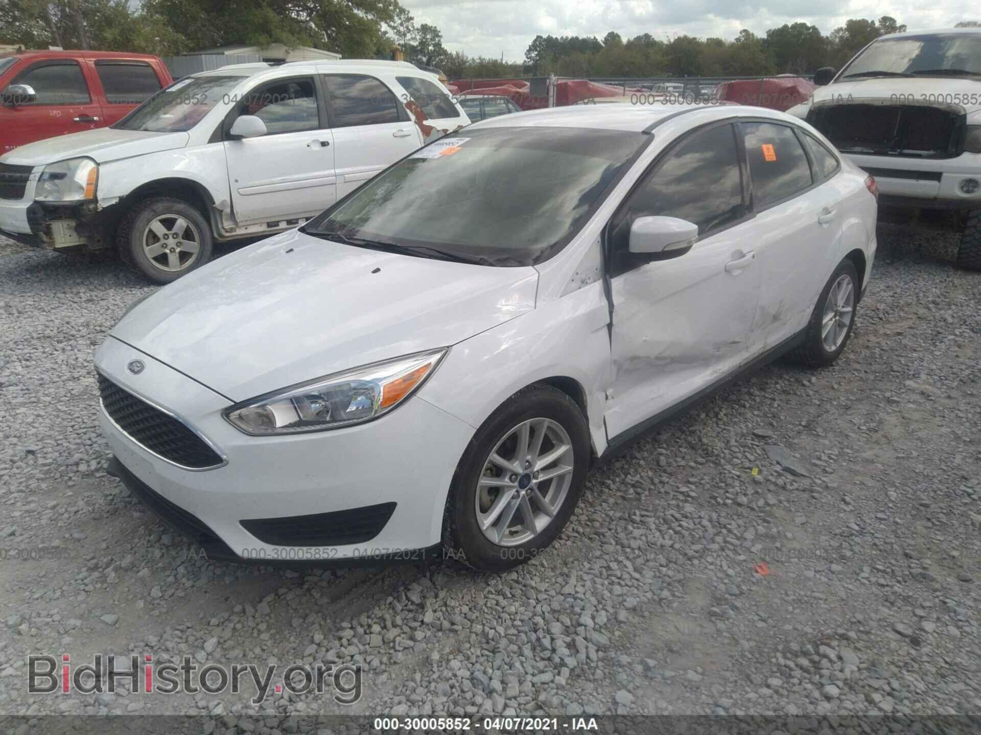 2017 FORD FOCUS - VIN: 1FADP3F29HL322322 - Photo 2
