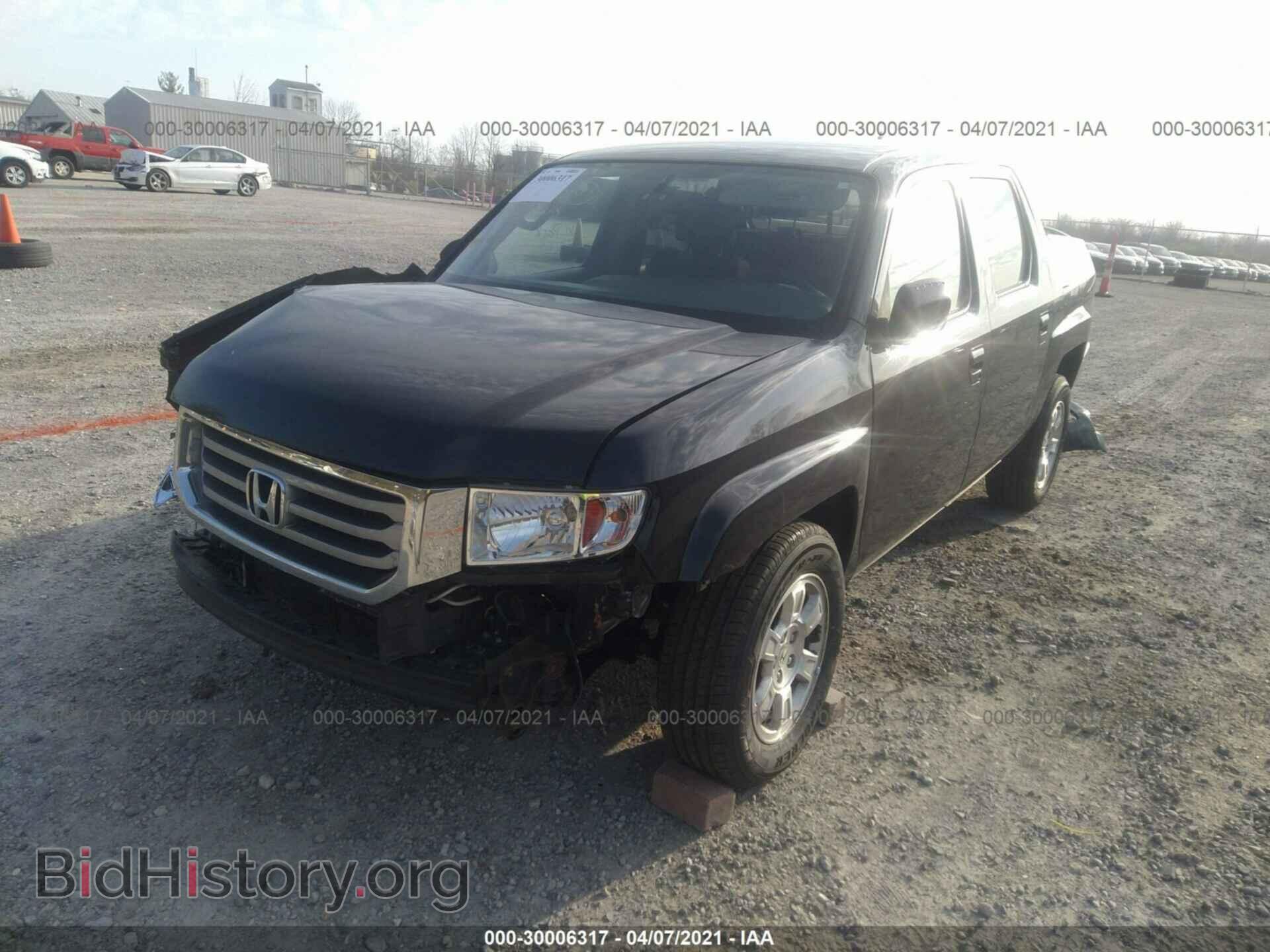 2013 HONDA RIDGELINE - VIN: 5FPYK1F43DB016480 - Фото 2