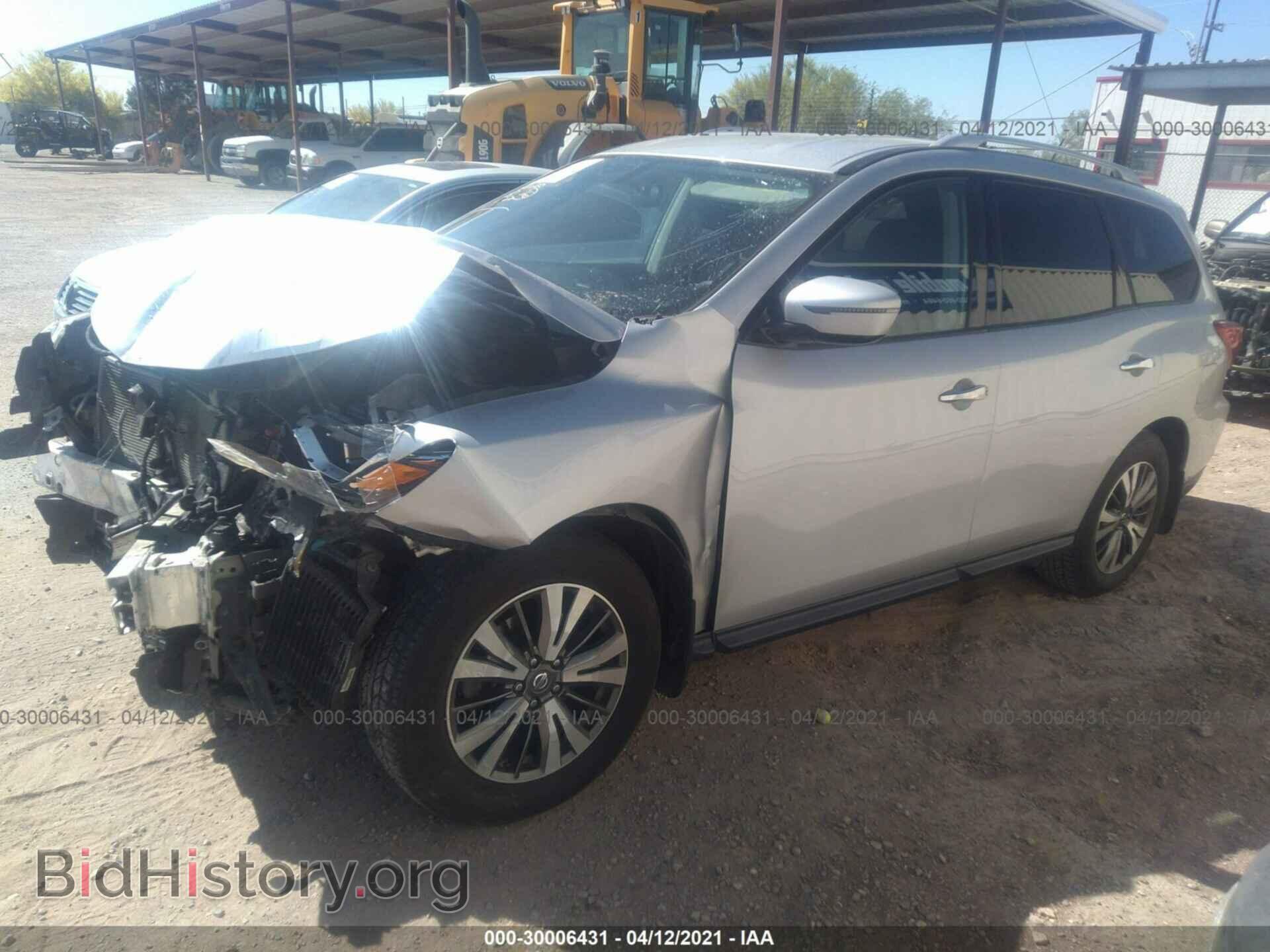 2017 NISSAN PATHFINDER - VIN: 5N1DR2MM9HC630489 - Фото 2
