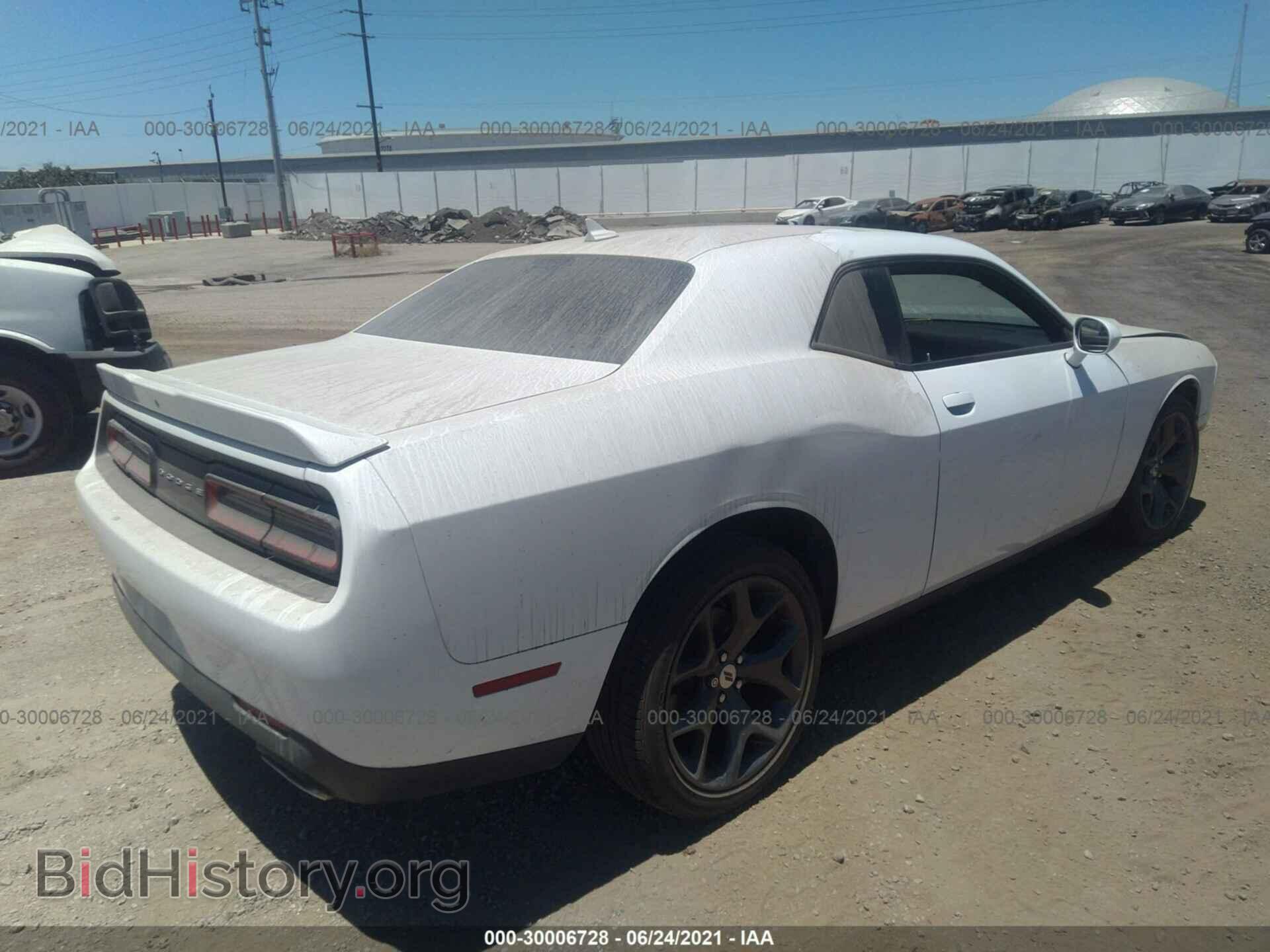 2019 DODGE CHALLENGER - VIN: 2C3CDZAG8KH570932 - Фото 4