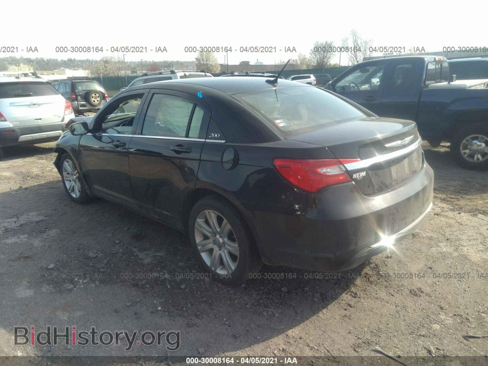2012 CHRYSLER 200 - VIN: 1C3CCBAB9CN178923 - Photo 3